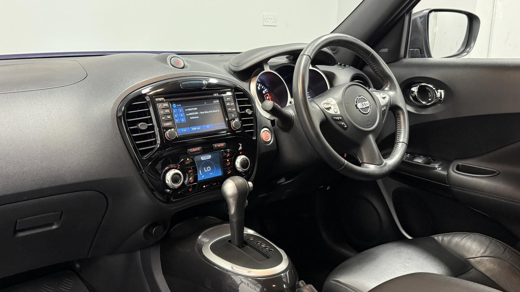 Nissan Juke 1.6 Tekna SUV 5dr Petrol XTRON Euro 6 (117 ps)