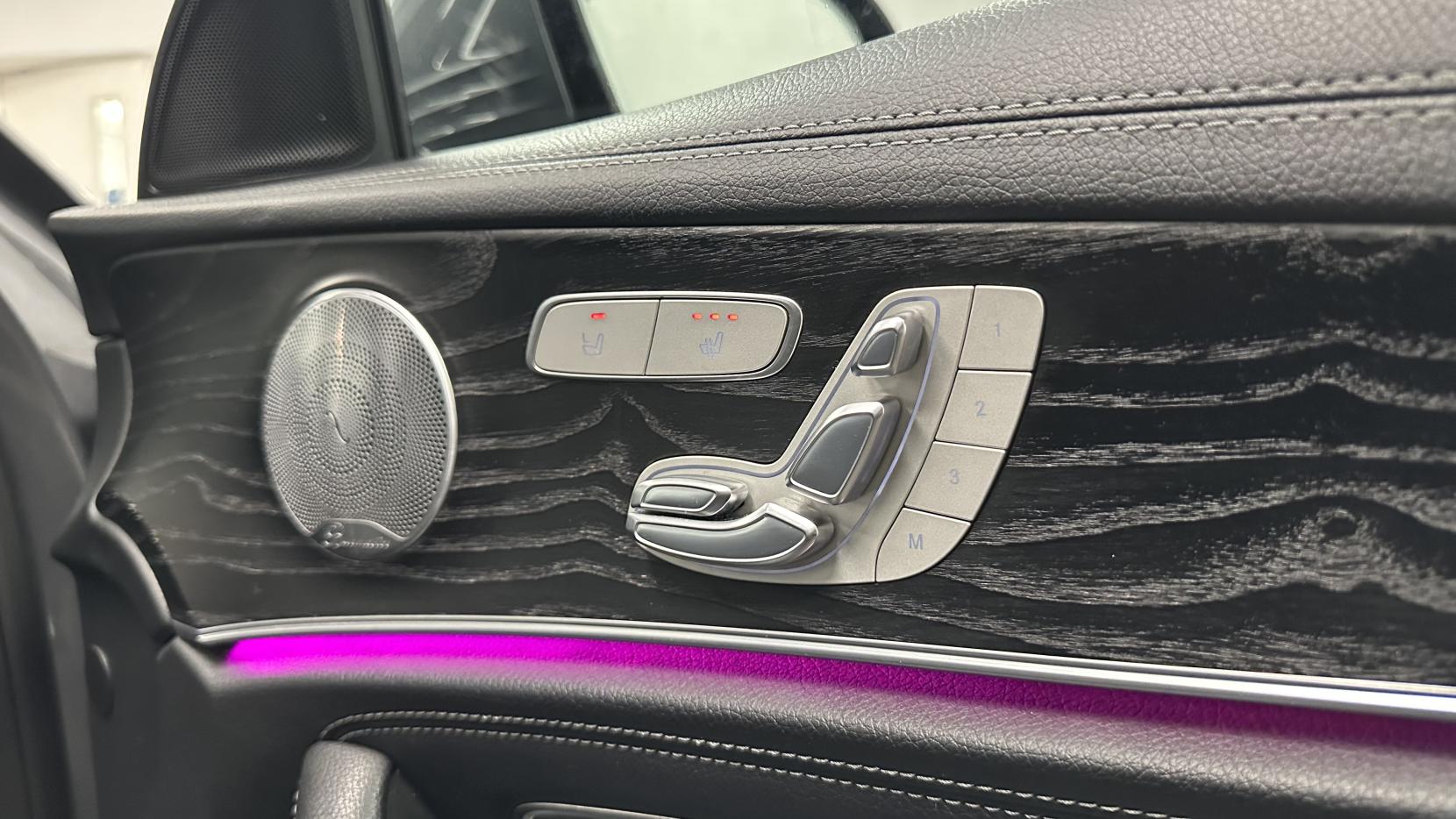 Mercedes-Benz E Class 2.0 E220d AMG Line (Premium Plus) Saloon 4dr Diesel G-Tronic+ 4MATIC Euro 6 (s/s) (194 ps)