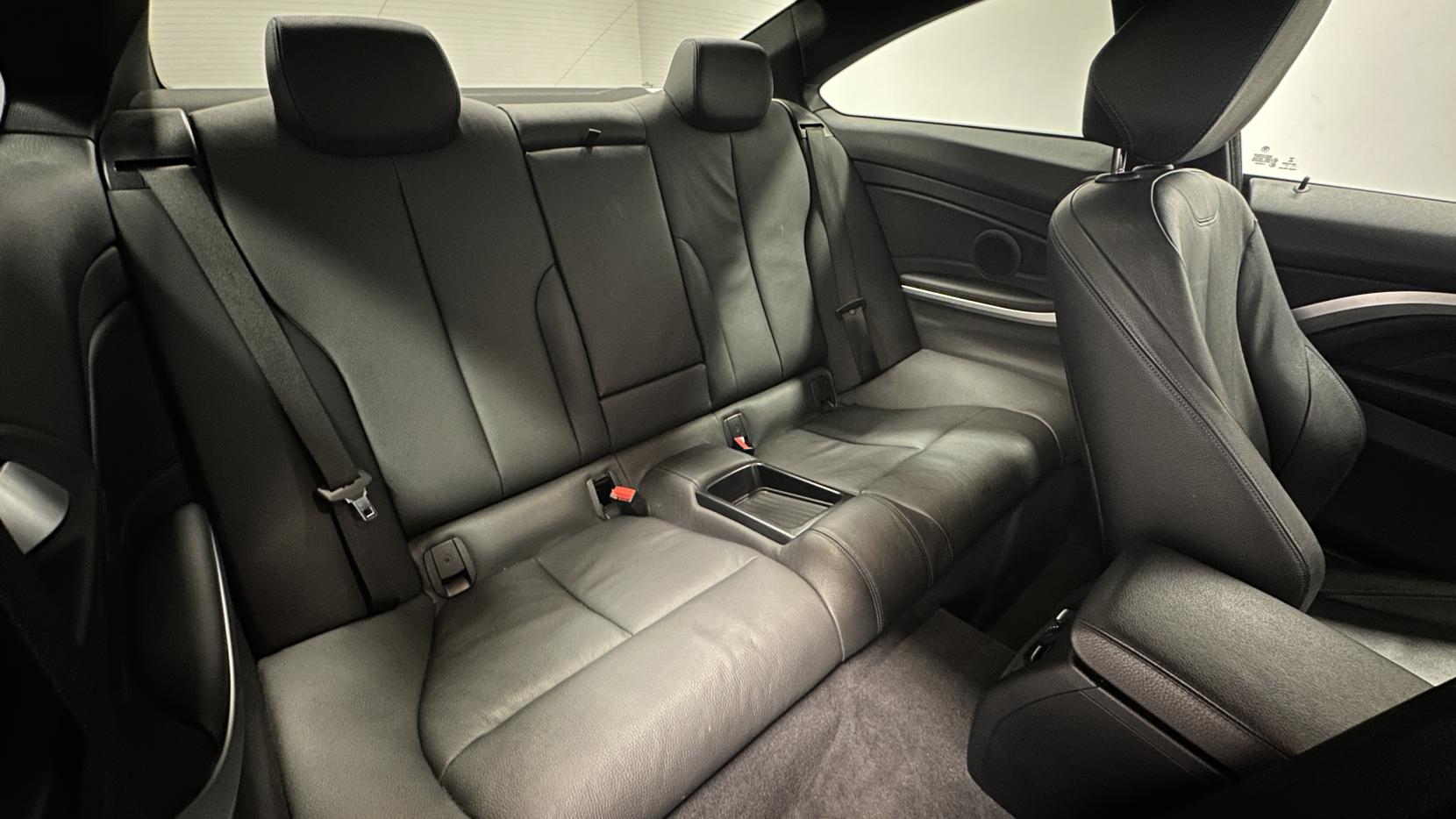 BMW 4 Series 2.0 420i M Sport Coupe 2dr Petrol Auto xDrive Euro 6 (s/s) (184 ps)