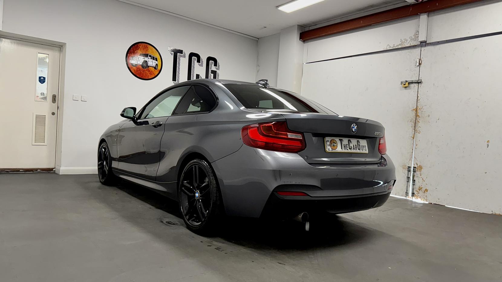 BMW 2 Series 2.0 220i M Sport Coupe 2dr Petrol Auto Euro 6 (s/s) (184 ps)