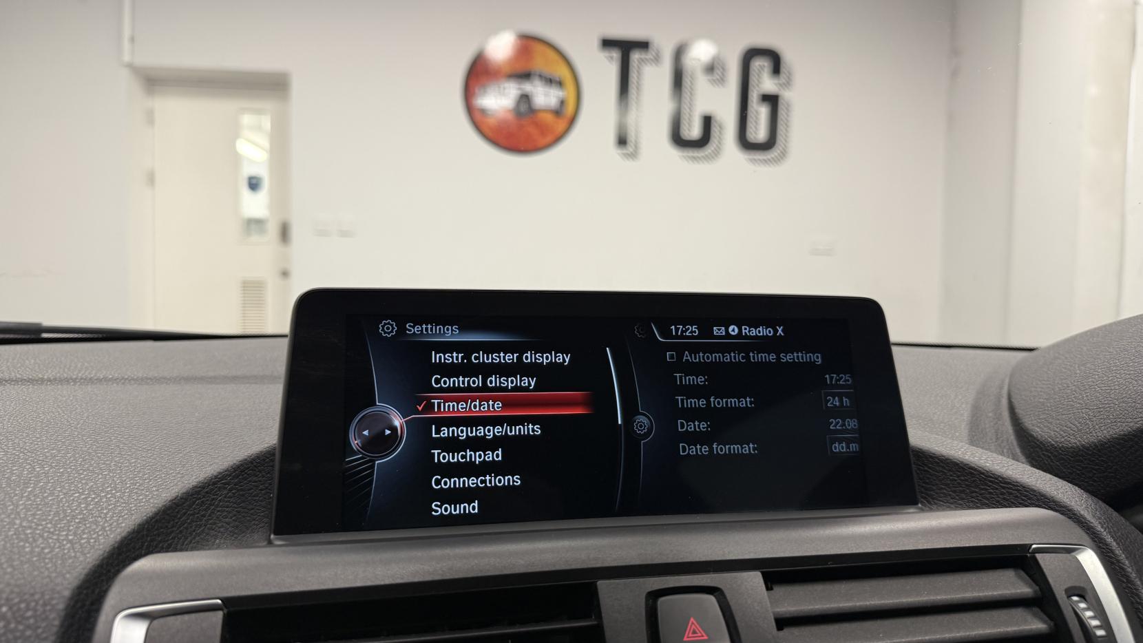 BMW 2 Series 2.0 220i M Sport Coupe 2dr Petrol Auto Euro 6 (s/s) (184 ps)