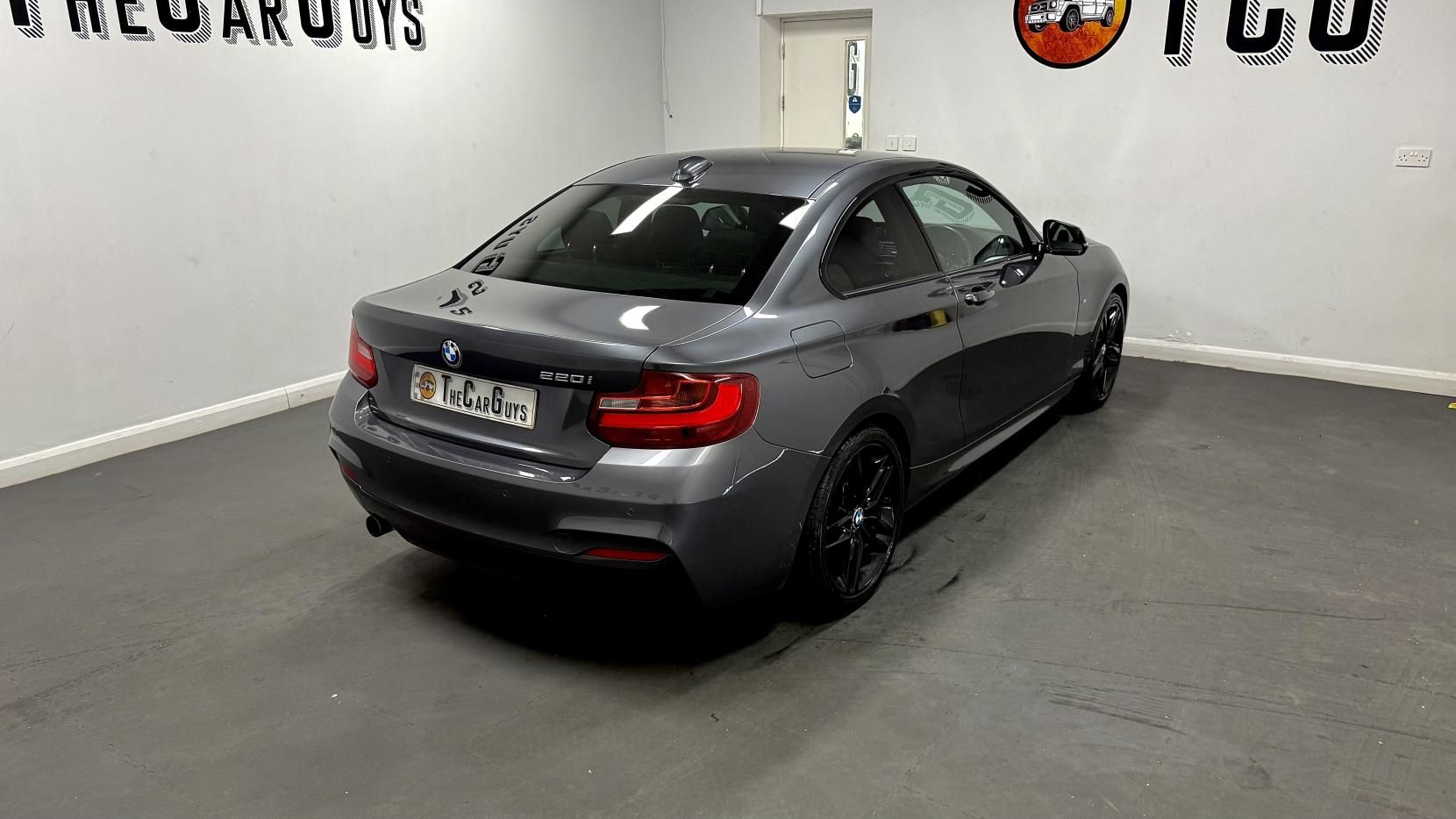 BMW 2 Series 2.0 220i M Sport Coupe 2dr Petrol Auto Euro 6 (s/s) (184 ps)