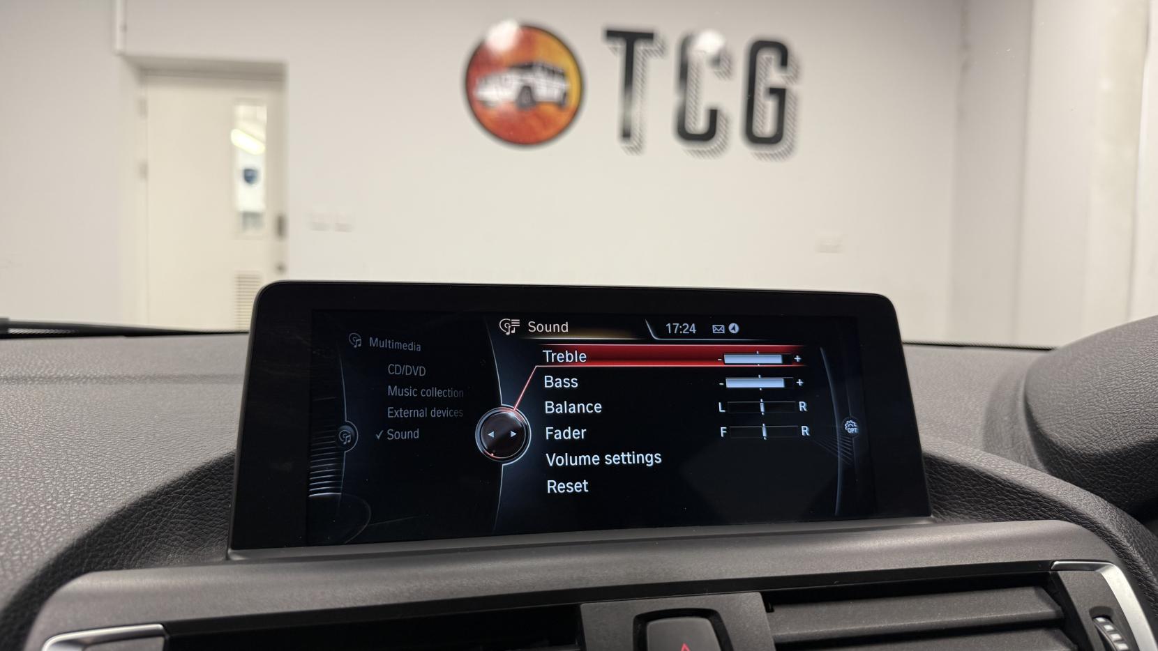 BMW 2 Series 2.0 220i M Sport Coupe 2dr Petrol Auto Euro 6 (s/s) (184 ps)