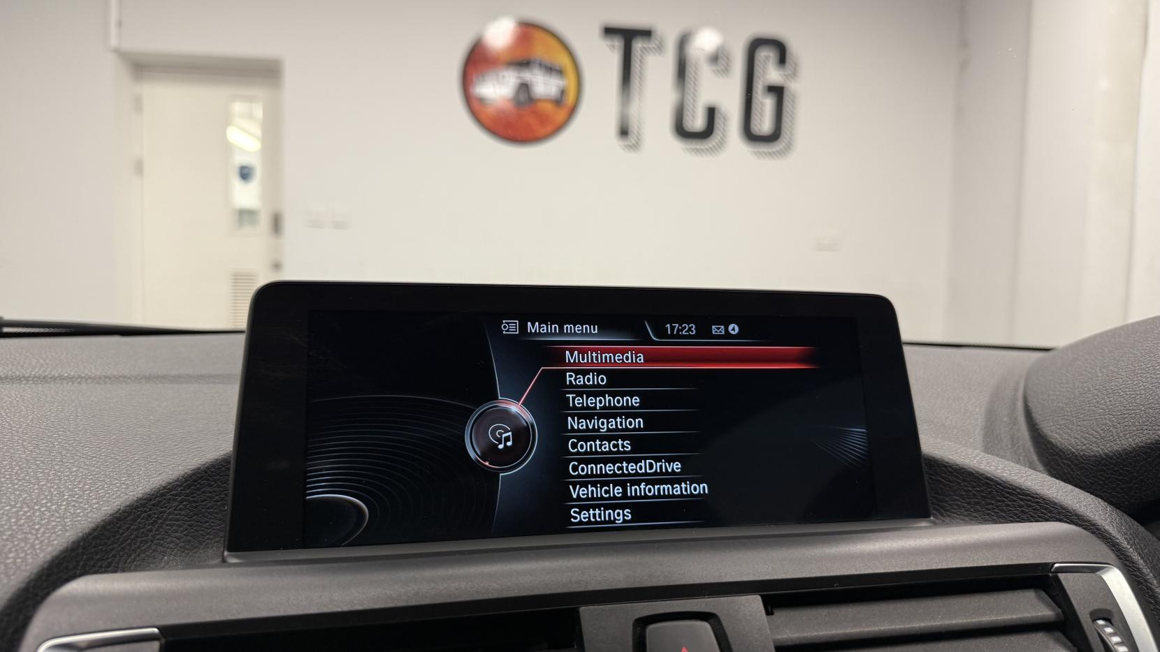 BMW 2 Series 2.0 220i M Sport Coupe 2dr Petrol Auto Euro 6 (s/s) (184 ps)