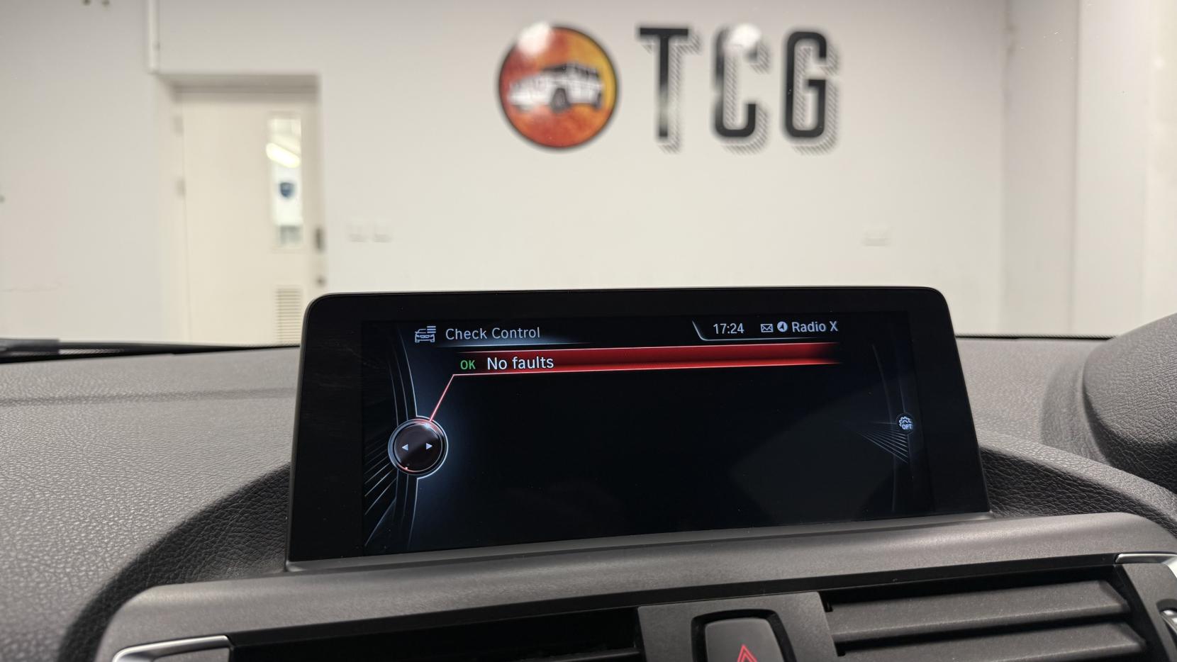 BMW 2 Series 2.0 220i M Sport Coupe 2dr Petrol Auto Euro 6 (s/s) (184 ps)