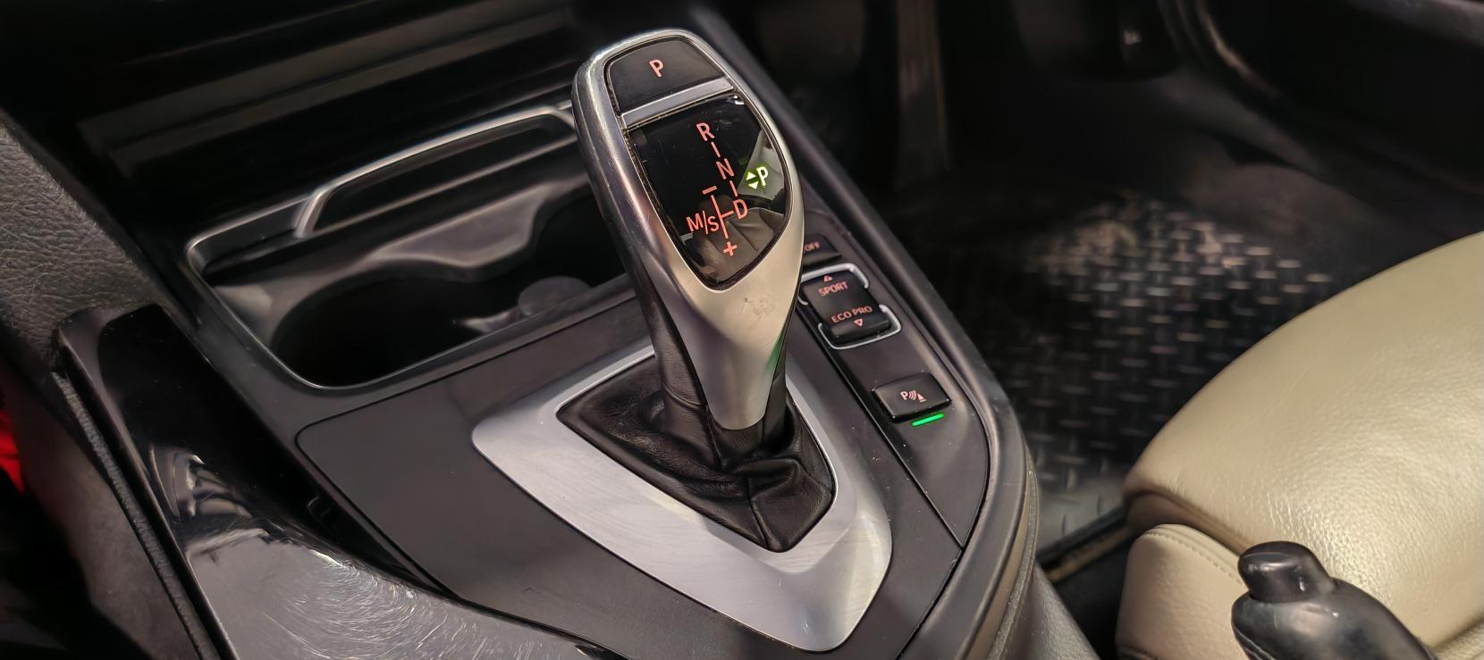 BMW 4 Series 2.0 420i M Sport Coupe 2dr Petrol Auto Euro 6 (s/s) (184 ps)