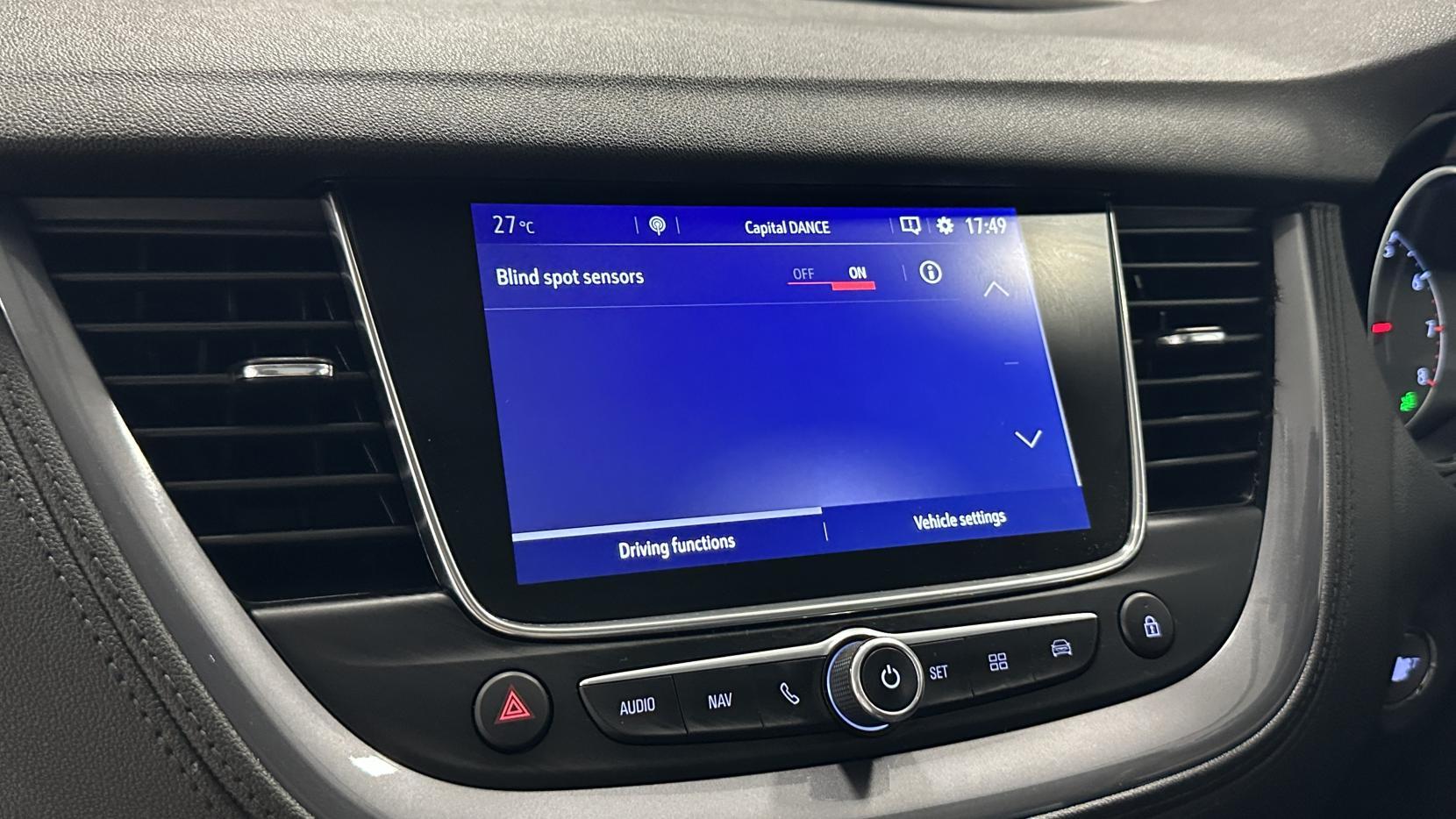 Vauxhall Grandland X 1.2 Turbo Sport Nav SUV 5dr Petrol Auto Euro 6 (s/s) (130 ps)