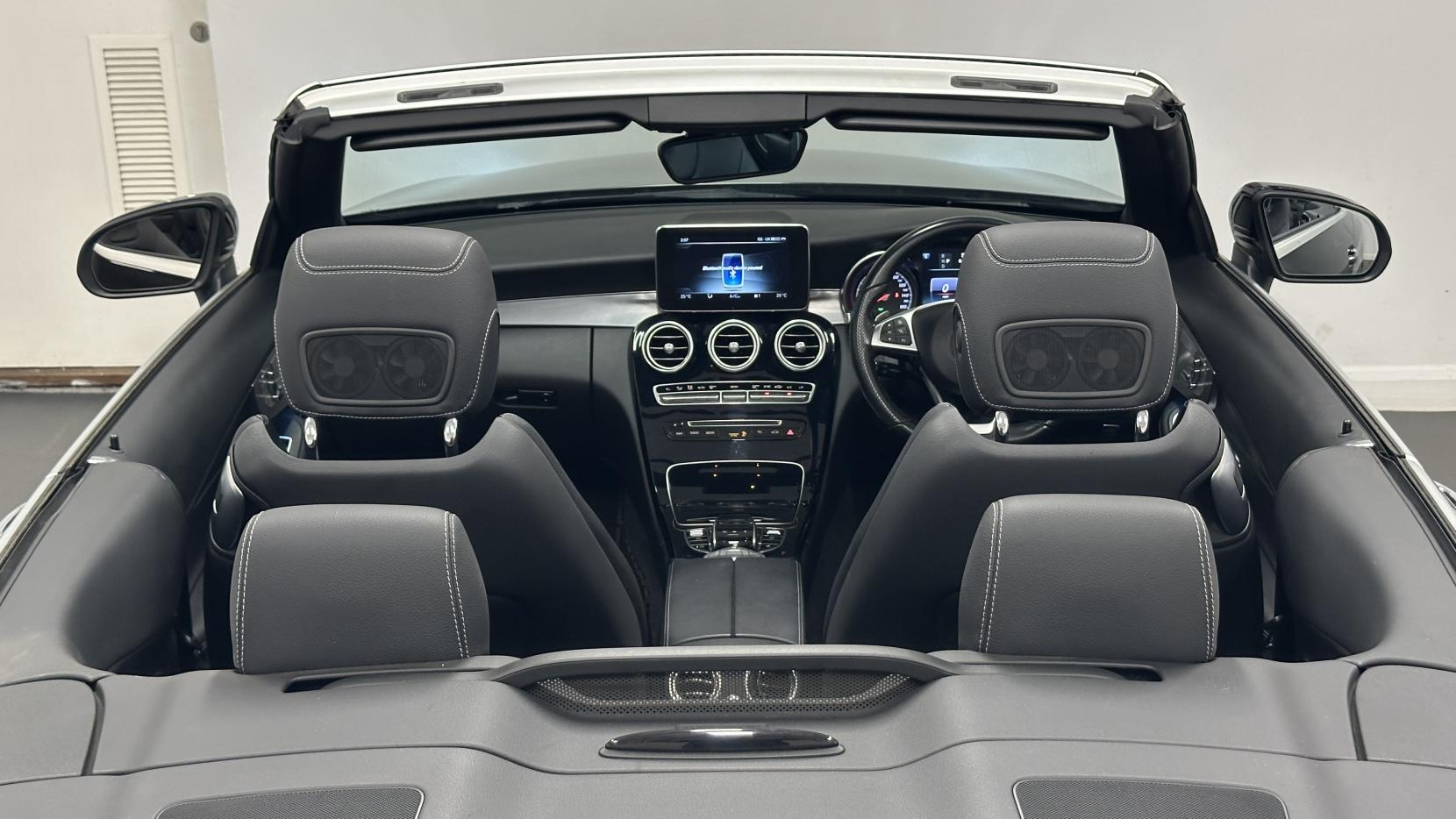 Mercedes-Benz C Class 2.1 C250d AMG Line (Premium Plus) Cabriolet 2dr Diesel G-Tronic+ Euro 6 (s/s) (204 ps)