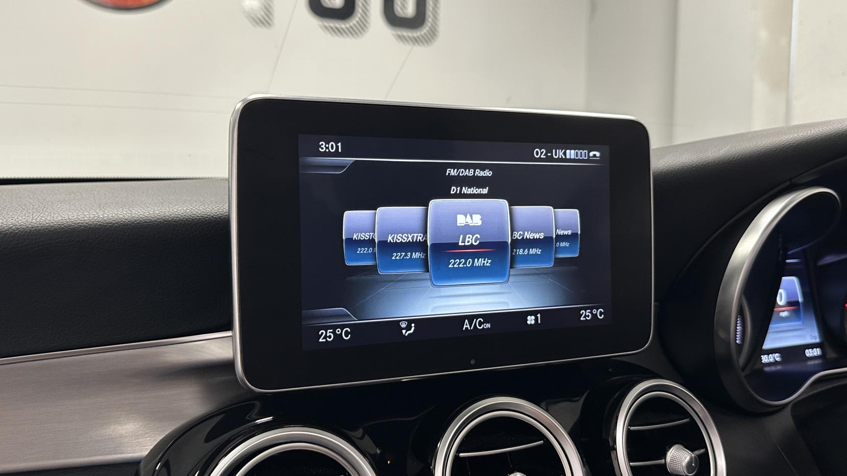 Mercedes-Benz C Class 2.1 C250d AMG Line (Premium Plus) Cabriolet 2dr Diesel G-Tronic+ Euro 6 (s/s) (204 ps)