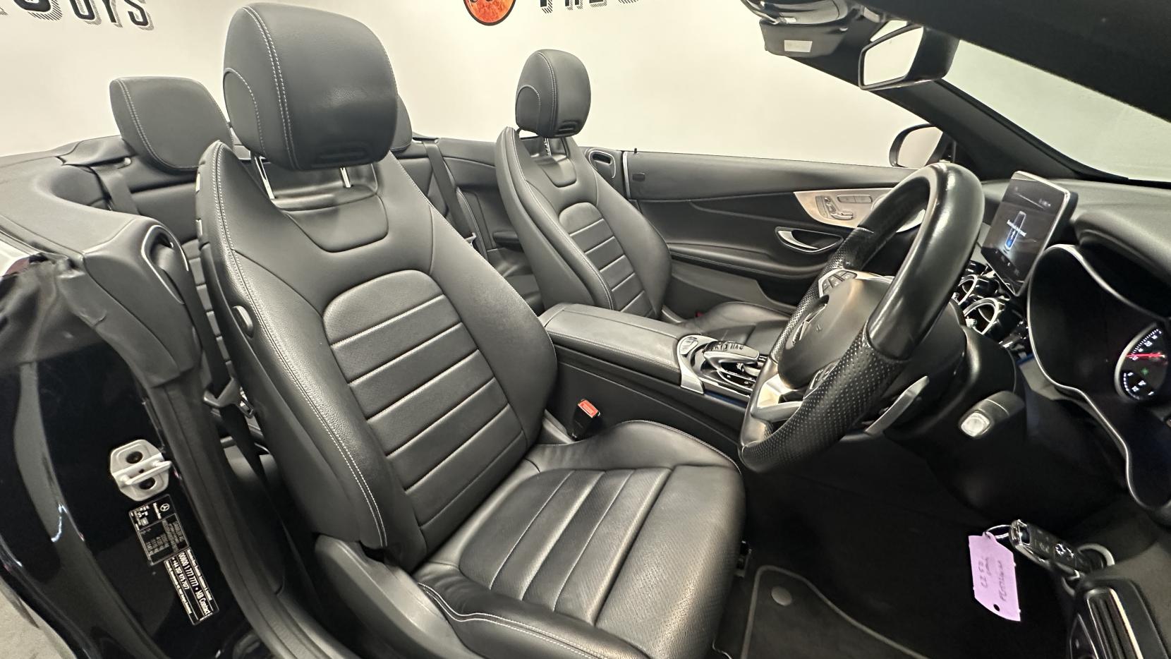Mercedes-Benz C Class 2.1 C250d AMG Line (Premium Plus) Cabriolet 2dr Diesel G-Tronic+ Euro 6 (s/s) (204 ps)