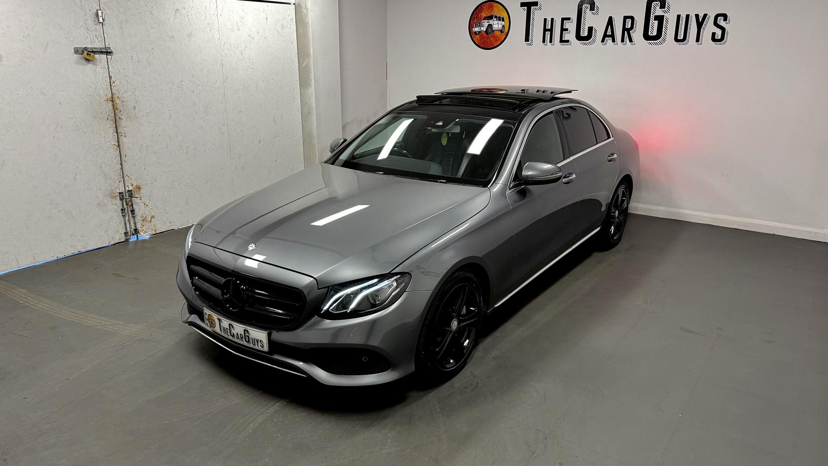Mercedes-Benz E Class 2.0 E220d SE (Premium) Saloon 4dr Diesel G-Tronic+ Euro 6 (s/s) (194 ps)