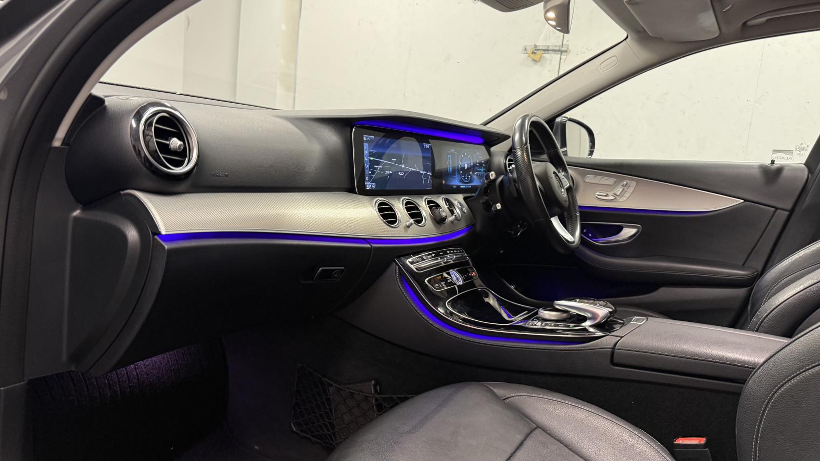 Mercedes-Benz E Class 2.0 E220d SE (Premium) Saloon 4dr Diesel G-Tronic+ Euro 6 (s/s) (194 ps)