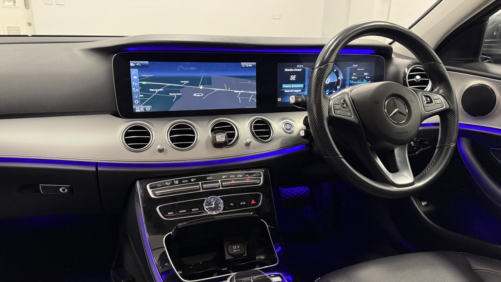 Mercedes-Benz E Class 2.0 E220d SE (Premium) Saloon 4dr Diesel G-Tronic+ Euro 6 (s/s) (194 ps)