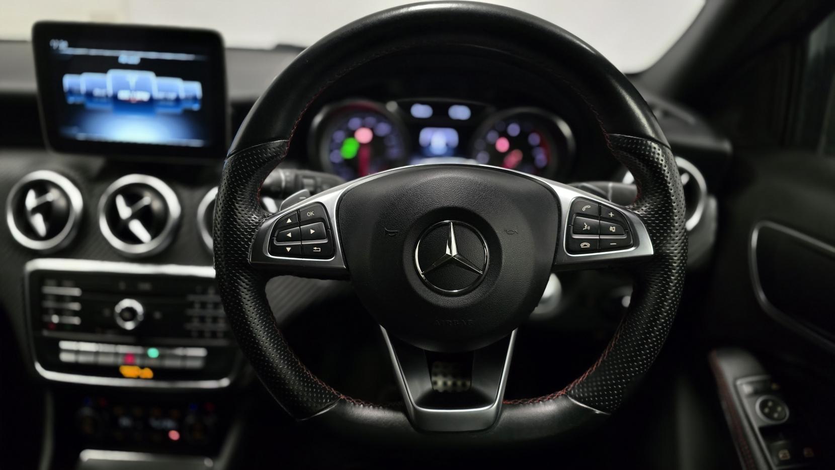 Mercedes-Benz A Class 1.5 A180d AMG Line Hatchback 5dr Diesel 7G-DCT Euro 6 (s/s) (109 ps)