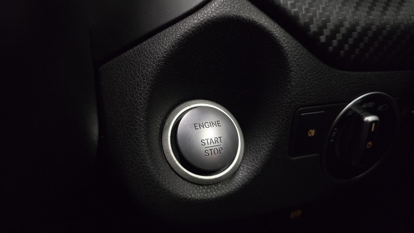 Mercedes-Benz A Class 1.5 A180d AMG Line Hatchback 5dr Diesel 7G-DCT Euro 6 (s/s) (109 ps)