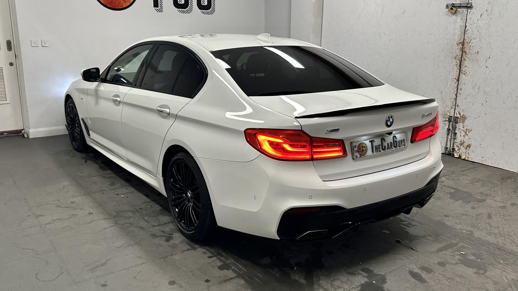 BMW 5 Series 3.0 540i M Sport Saloon 4dr Petrol Auto xDrive Euro 6 (s/s) (340 ps)