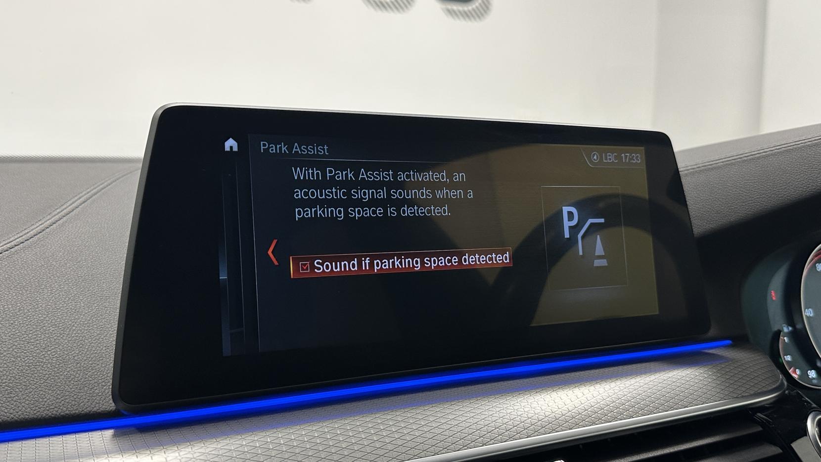 BMW 5 Series 3.0 540i M Sport Saloon 4dr Petrol Auto xDrive Euro 6 (s/s) (340 ps)