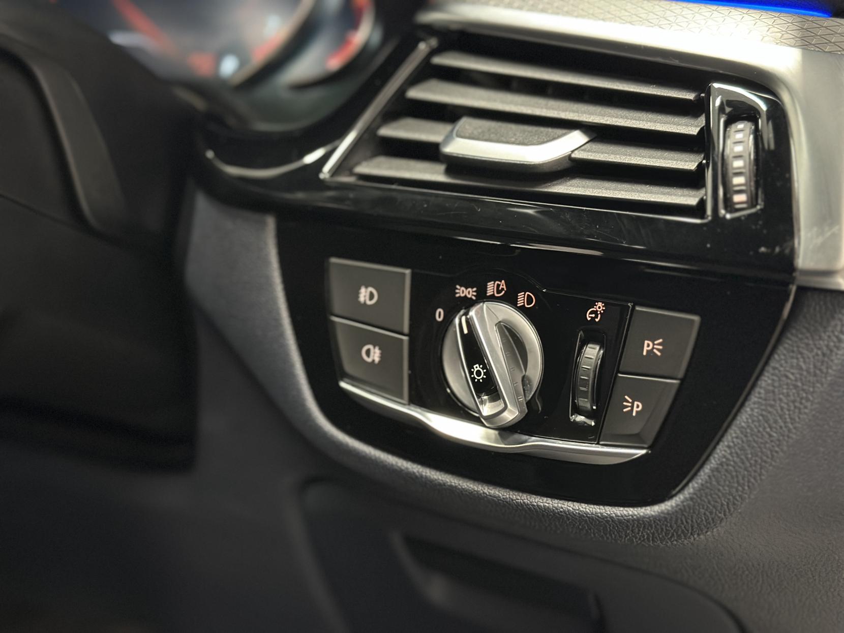 BMW 5 Series 3.0 540i M Sport Saloon 4dr Petrol Auto xDrive Euro 6 (s/s) (340 ps)