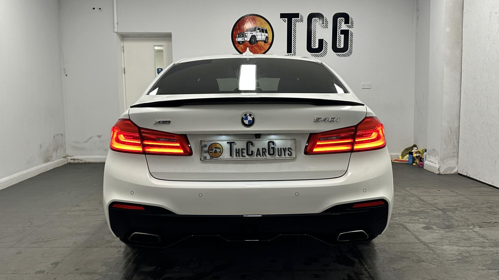 BMW 5 Series 3.0 540i M Sport Saloon 4dr Petrol Auto xDrive Euro 6 (s/s) (340 ps)