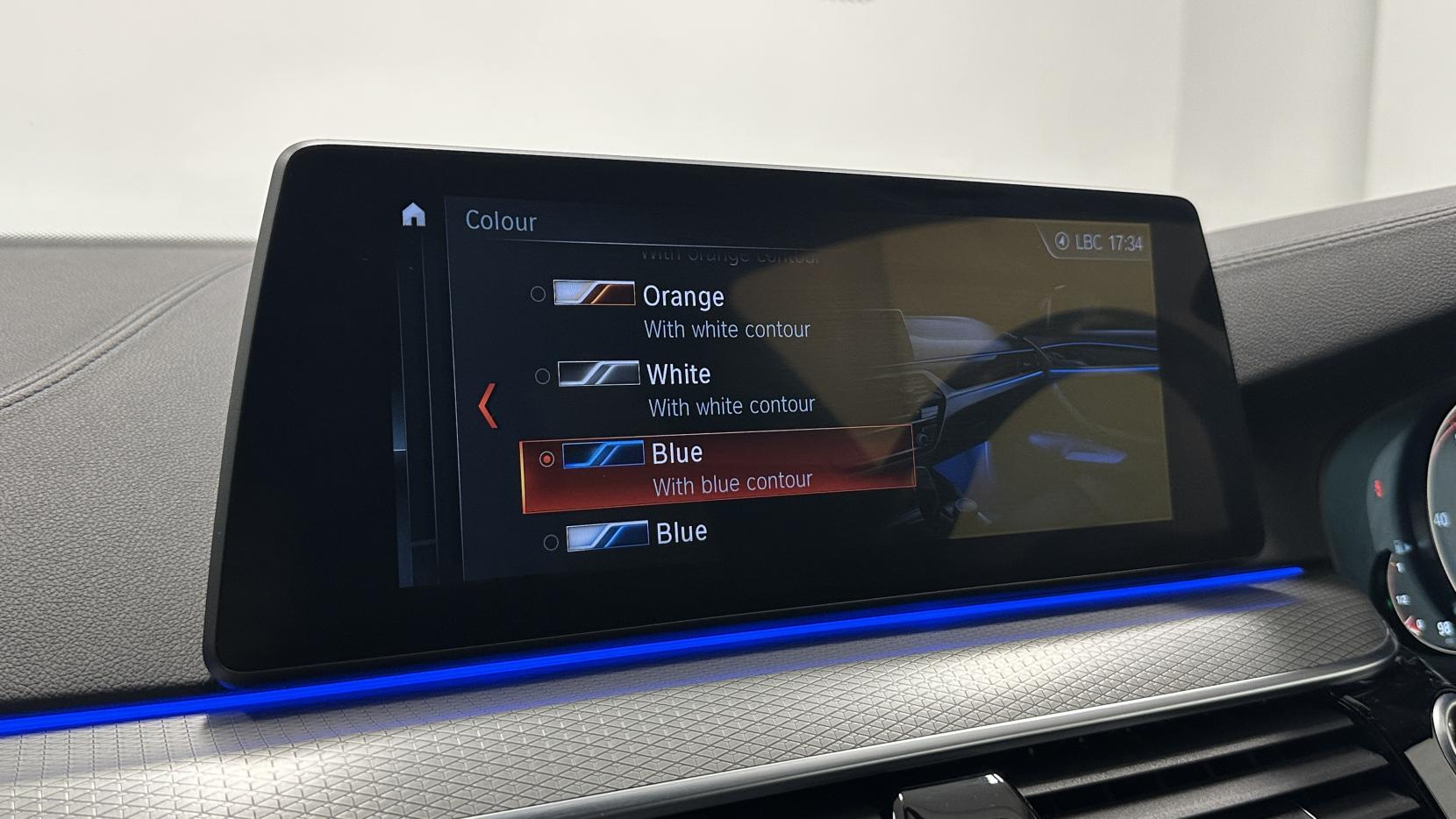 BMW 5 Series 3.0 540i M Sport Saloon 4dr Petrol Auto xDrive Euro 6 (s/s) (340 ps)