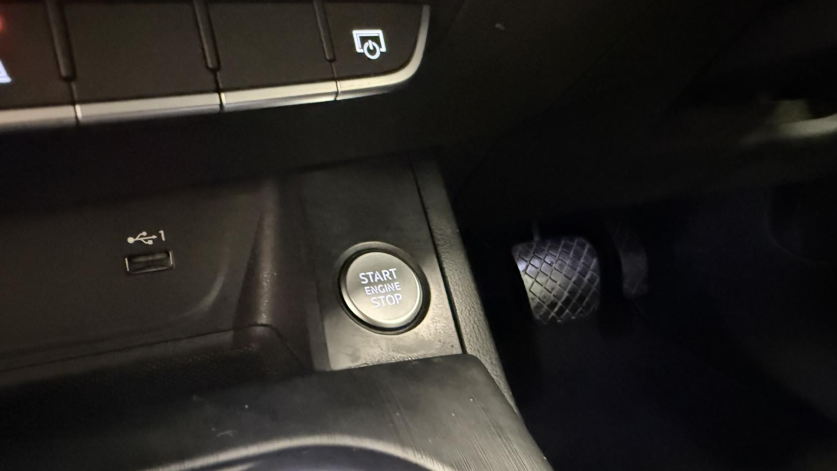 Audi A4 Avant 2.0 TDI 35 Sport Estate 5dr Diesel S Tronic Euro 6 (s/s) (150 ps)