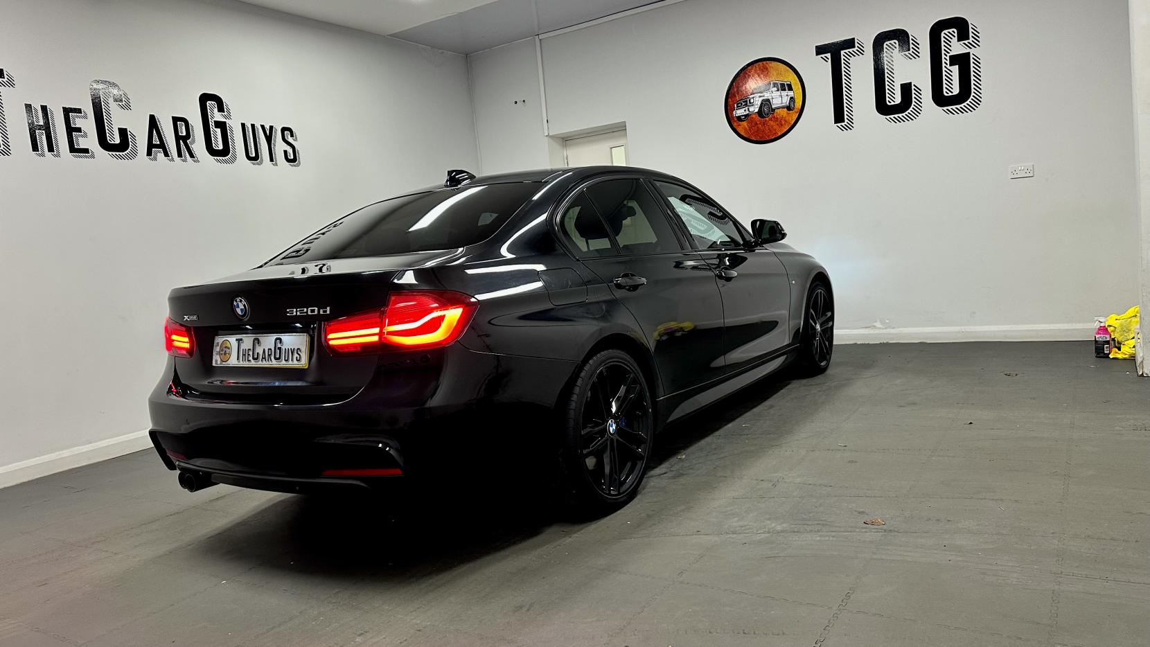 BMW 3 Series 2.0 320d M Sport Shadow Edition Saloon 4dr Diesel Auto xDrive Euro 6 (s/s) (190 ps)