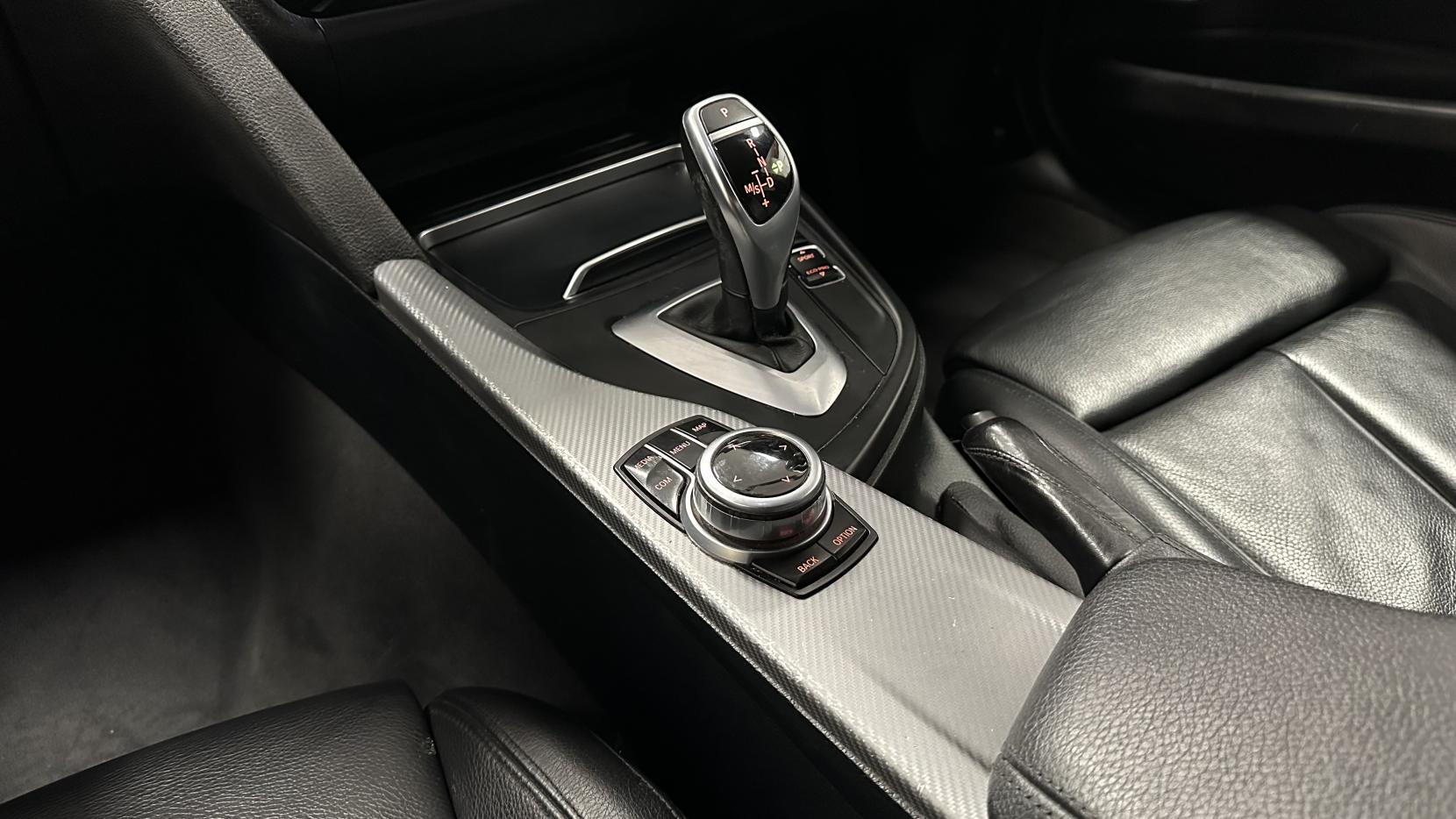 BMW 3 Series 2.0 320d M Sport Shadow Edition Saloon 4dr Diesel Auto xDrive Euro 6 (s/s) (190 ps)