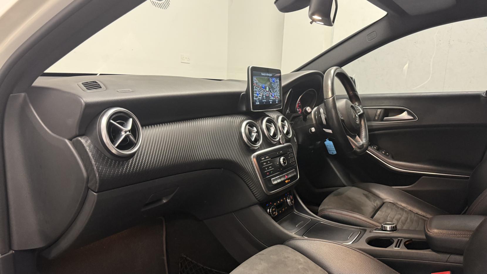 Mercedes-Benz A Class 1.5 A180d AMG Line Hatchback 5dr Diesel 7G-DCT Euro 6 (s/s) (109 ps)
