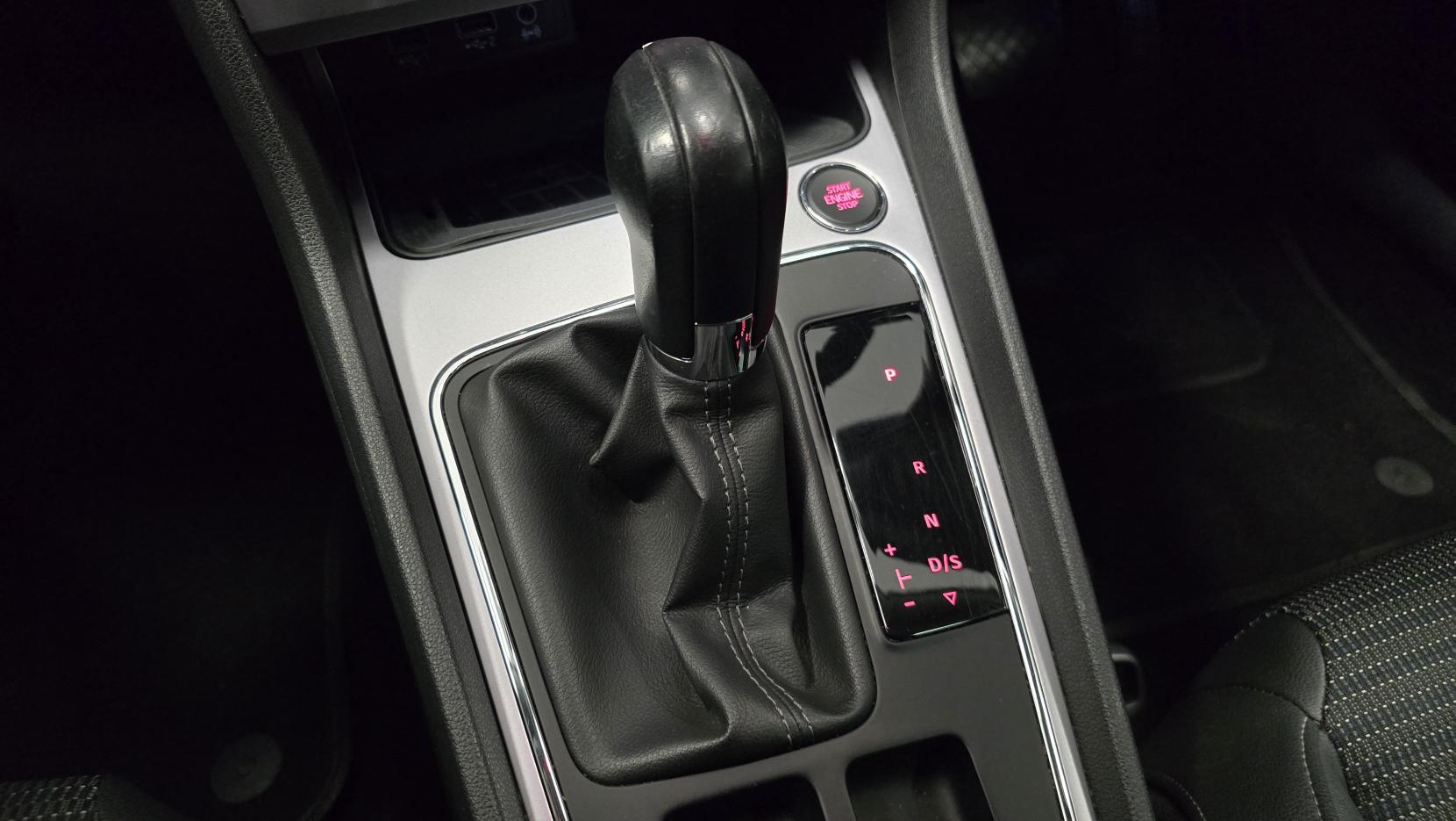 SEAT Leon 2.0 TDI XCELLENCE Technology ST 5dr Diesel DSG Euro 6 (s/s) (184 ps)