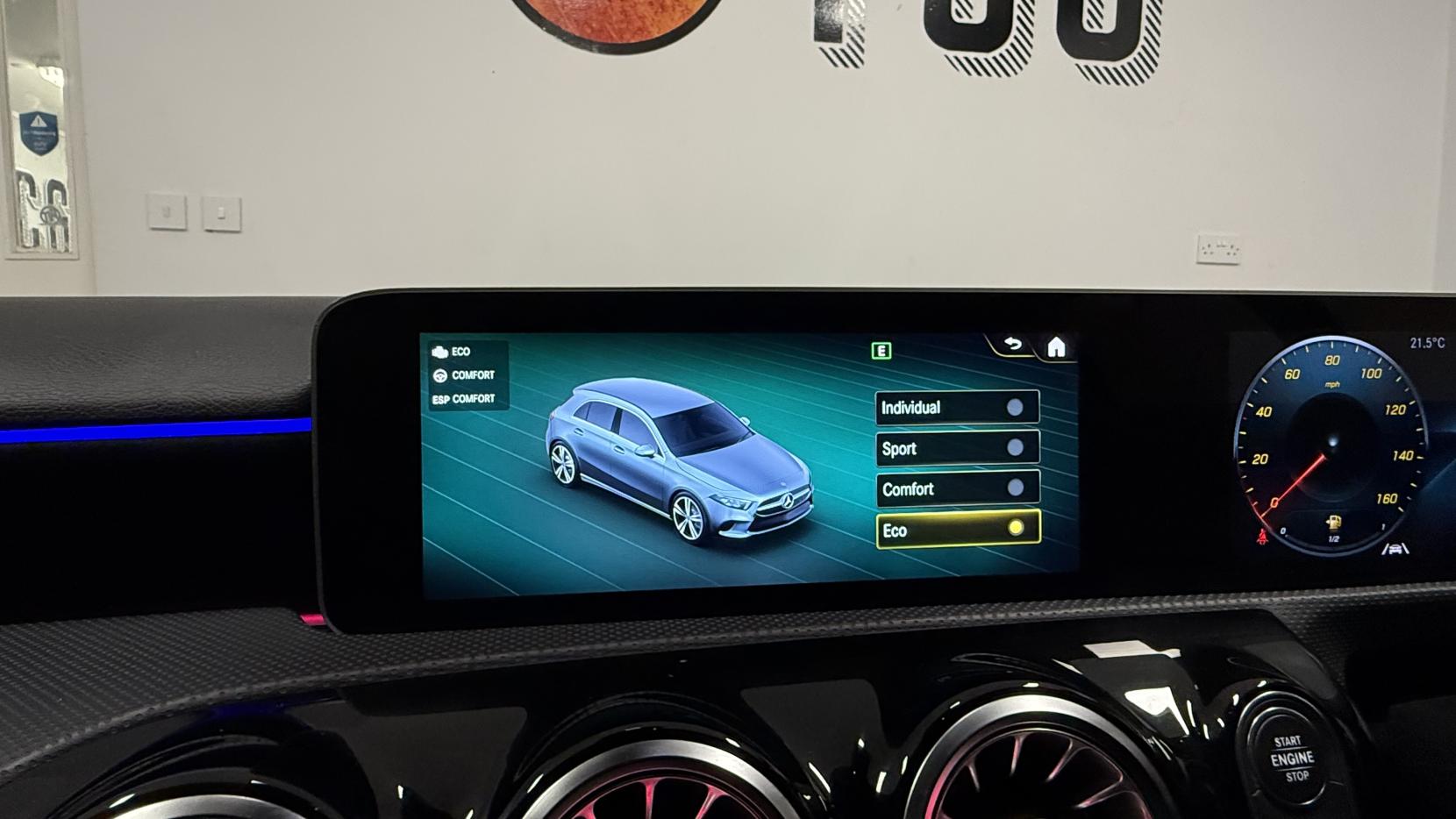 Mercedes-Benz A Class 2.0 A250 AMG Line (Premium Plus) Hatchback 5dr Petrol 7G-DCT Euro 6 (s/s) (224 ps)