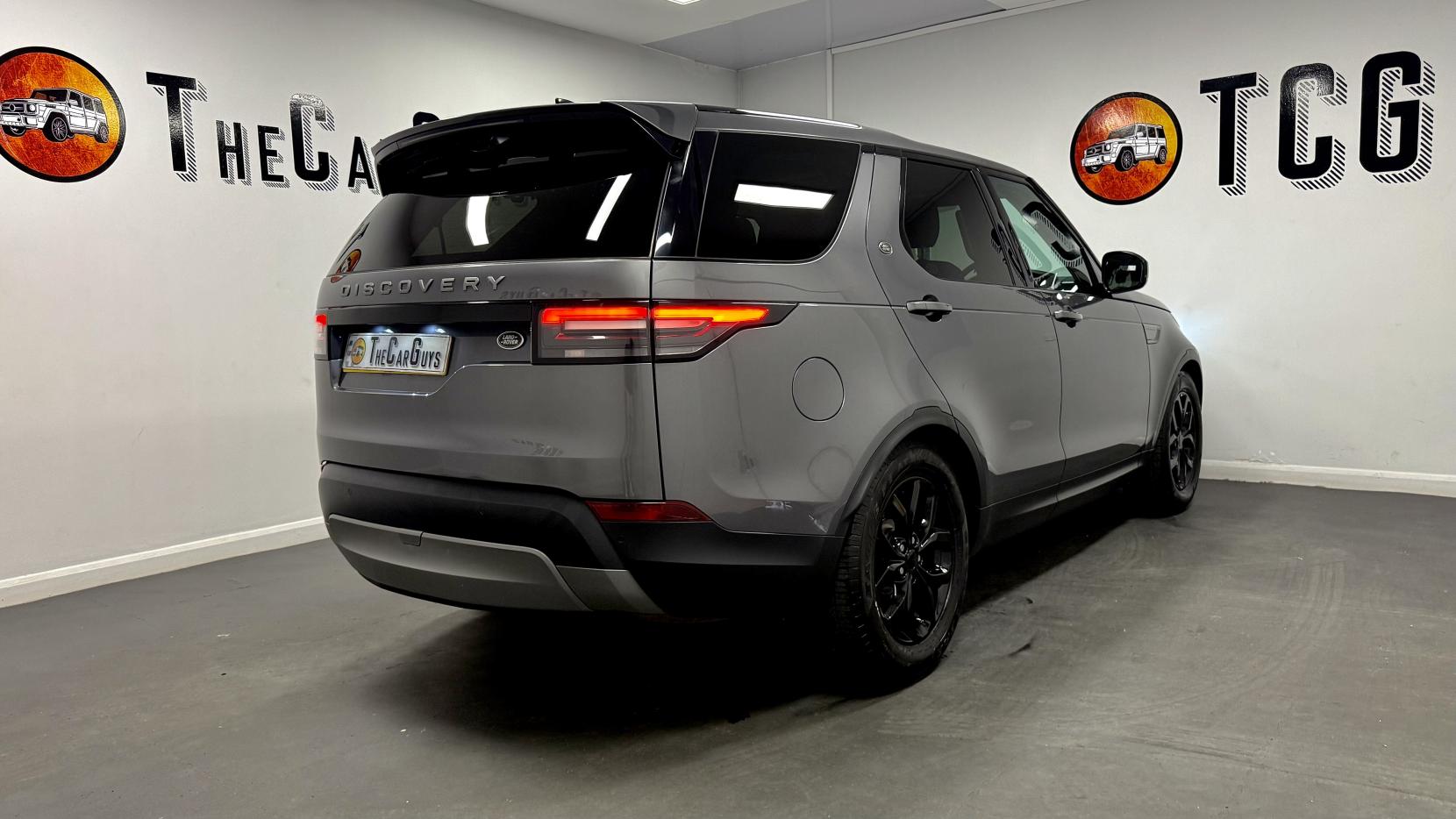 Land Rover Discovery 2.0 SD4 SE SUV 5dr Diesel Auto 4WD Euro 6 (s/s) (240 ps)