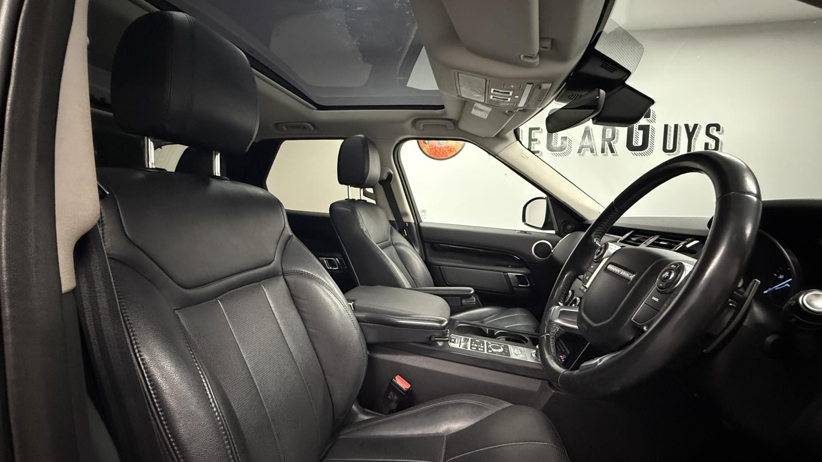 Land Rover Discovery 2.0 SD4 SE SUV 5dr Diesel Auto 4WD Euro 6 (s/s) (240 ps)