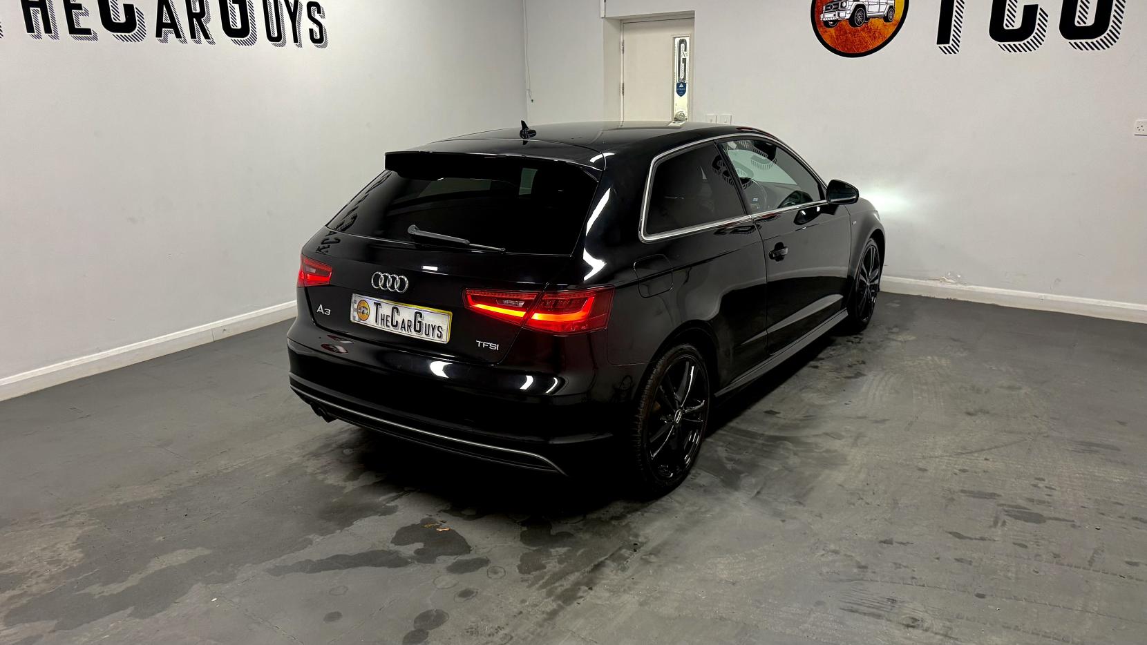 Audi A3 1.4 TFSI S line Hatchback 3dr Petrol S Tronic Euro 6 (s/s) (Nav) (125 ps)