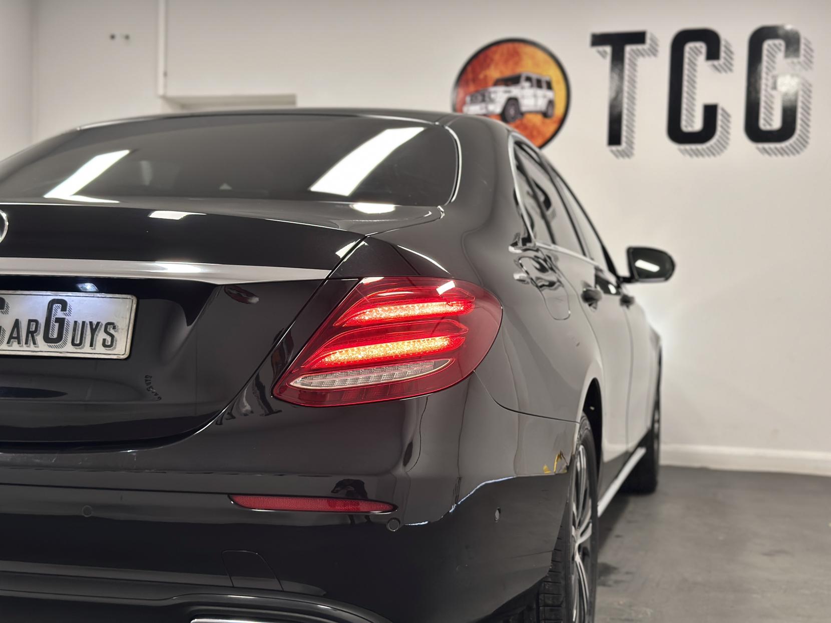 Mercedes-Benz E Class 2.0 E220d SE Saloon 4dr Diesel G-Tronic+ Euro 6 (s/s) (194 ps)