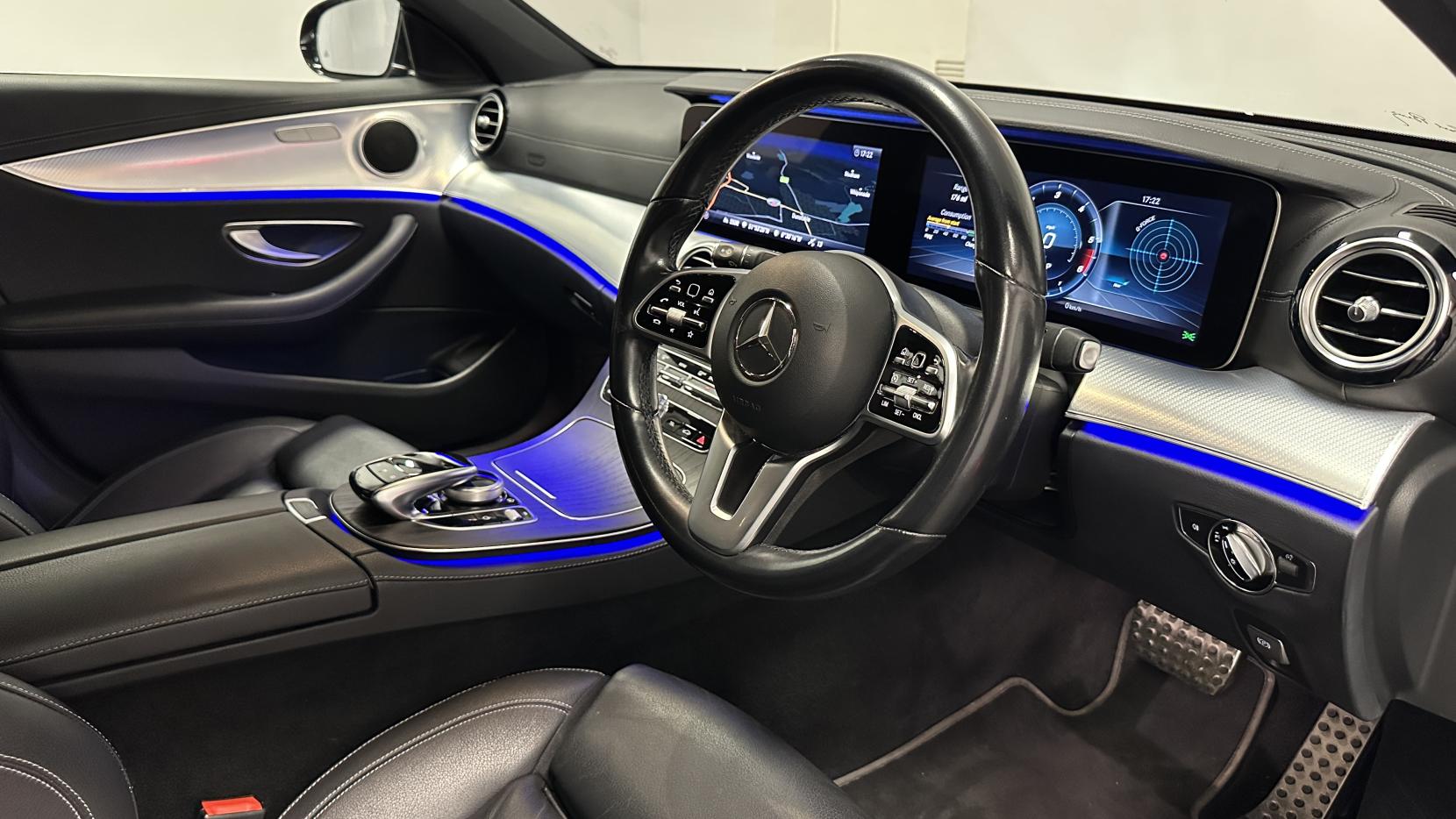 Mercedes-Benz E Class 2.0 E220d SE Saloon 4dr Diesel G-Tronic+ Euro 6 (s/s) (194 ps)