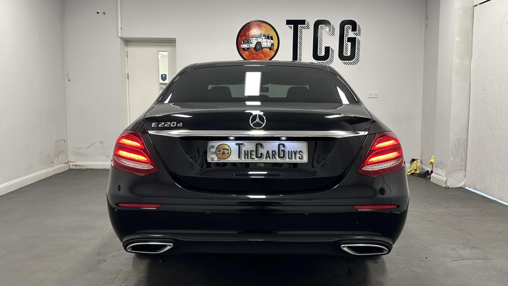 Mercedes-Benz E Class 2.0 E220d SE Saloon 4dr Diesel G-Tronic+ Euro 6 (s/s) (194 ps)