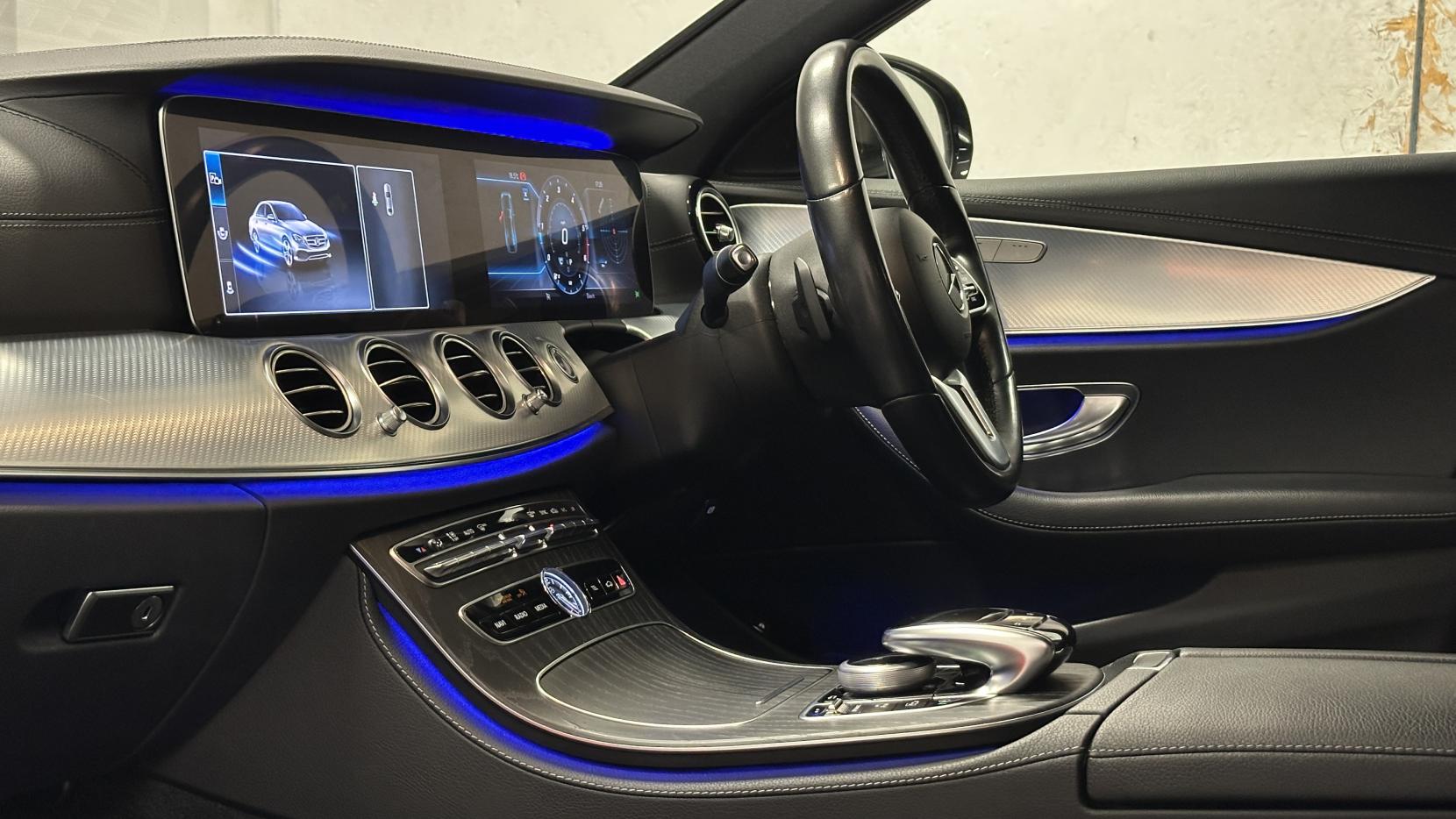 Mercedes-Benz E Class 2.0 E220d SE Saloon 4dr Diesel G-Tronic+ Euro 6 (s/s) (194 ps)