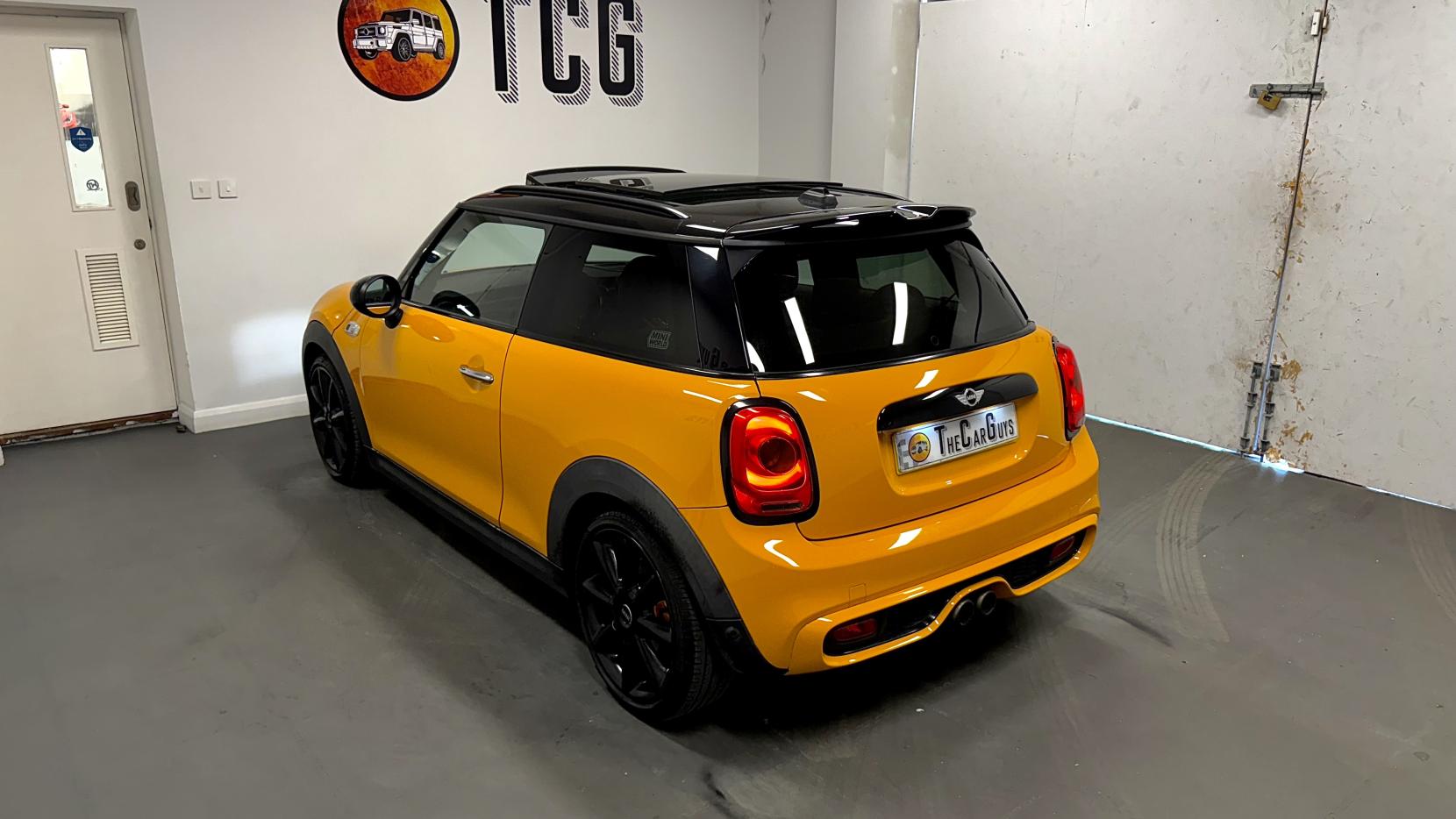 MINI Hatch 2.0 Cooper S Hatchback 3dr Petrol Manual Euro 6 (s/s) (192 ps)
