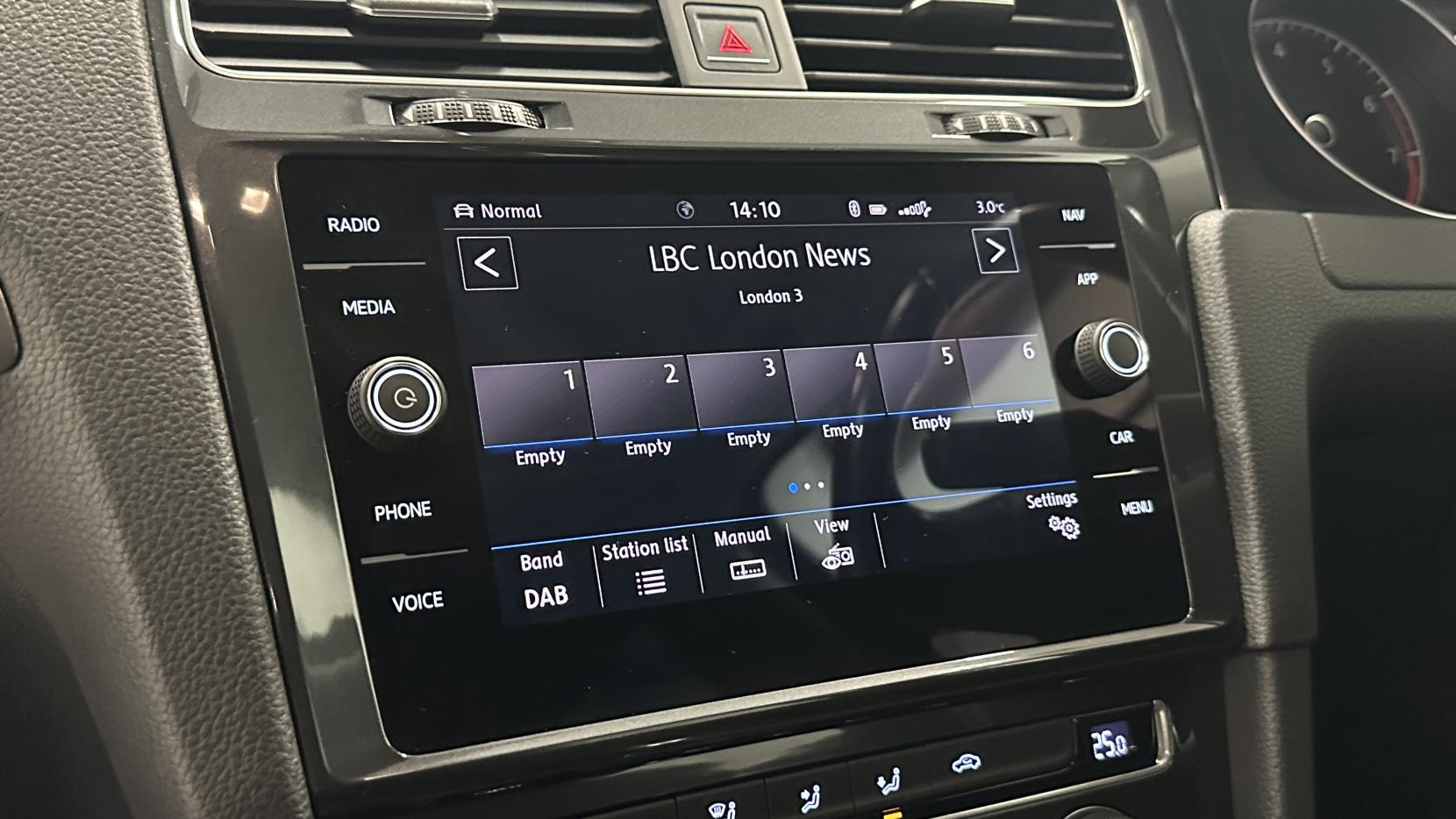 Volkswagen Golf 1.5 TSI EVO BlueMotion Tech SE Nav Hatchback 5dr Petrol DSG Euro 6 (s/s) (130 ps)