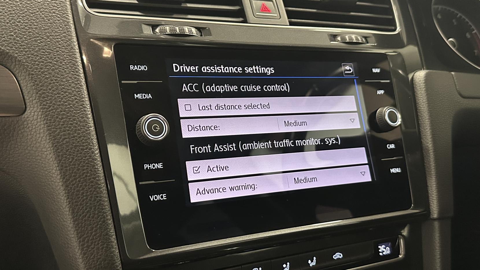 Volkswagen Golf 1.5 TSI EVO BlueMotion Tech SE Nav Hatchback 5dr Petrol DSG Euro 6 (s/s) (130 ps)