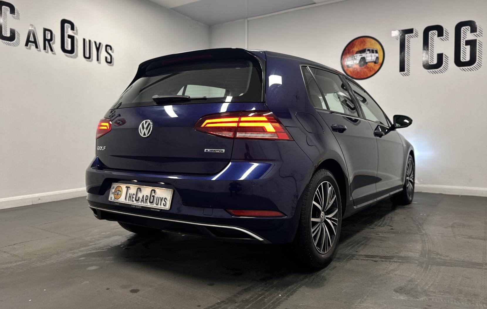 Volkswagen Golf 1.5 TSI EVO BlueMotion Tech SE Nav Hatchback 5dr Petrol DSG Euro 6 (s/s) (130 ps)