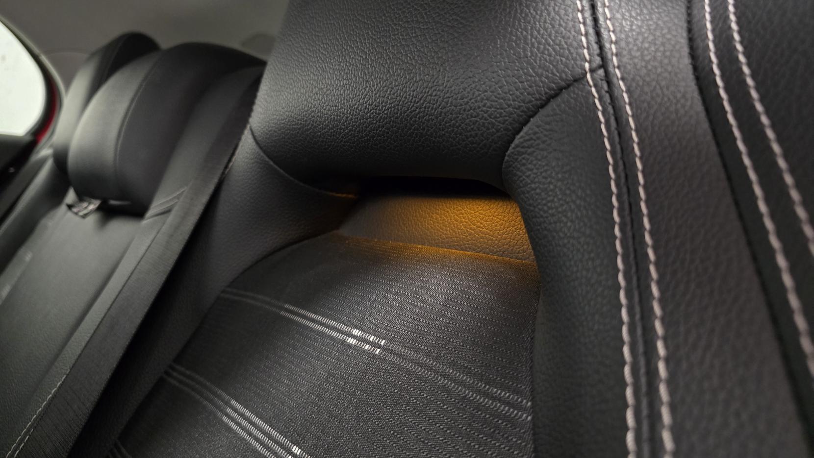 Mercedes-Benz GLA 1.6 GLA180 Urban Edition SUV 5dr Petrol Manual Euro 6 (s/s) (122 ps)