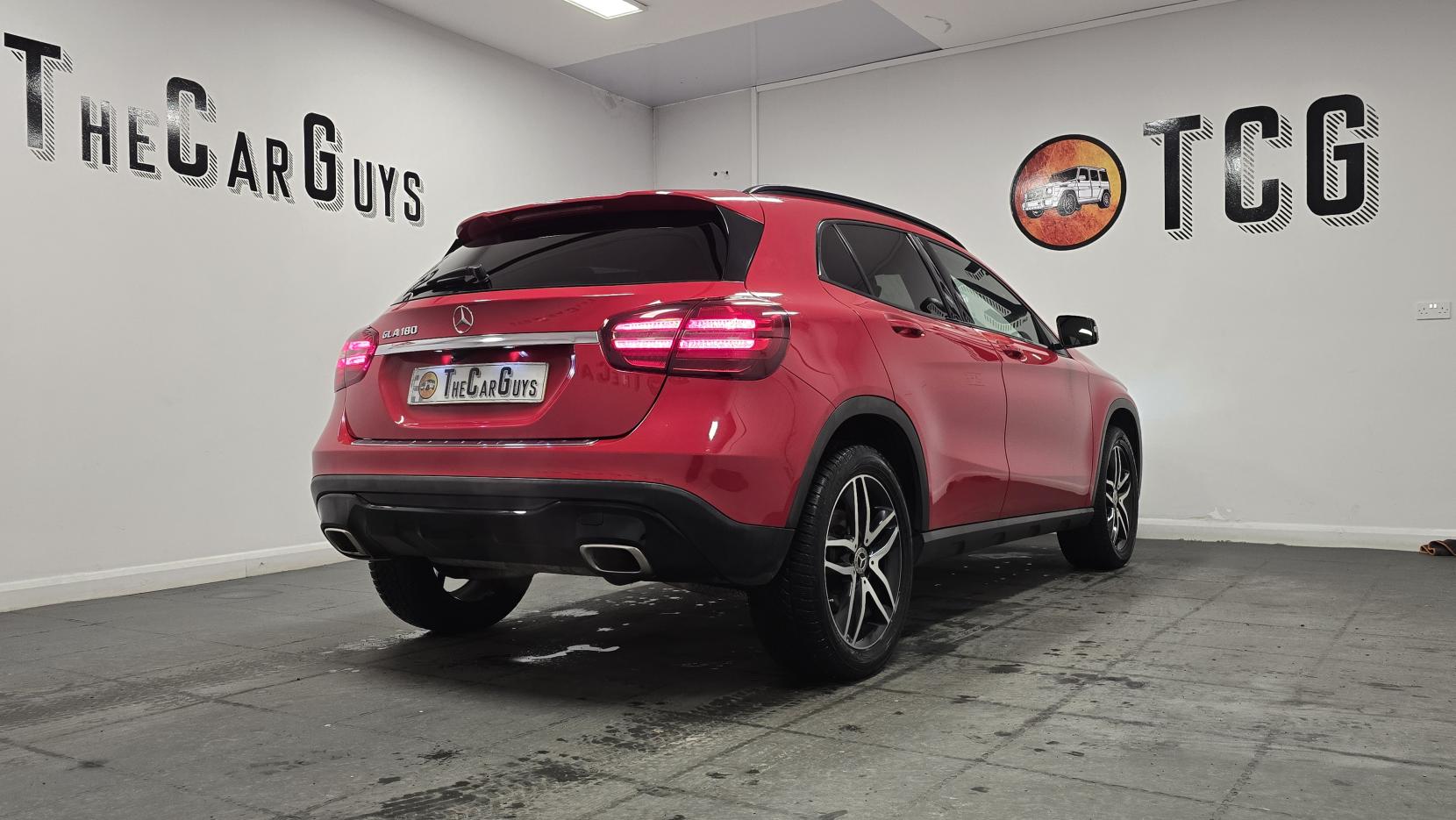 Mercedes-Benz GLA 1.6 GLA180 Urban Edition SUV 5dr Petrol Manual Euro 6 (s/s) (122 ps)