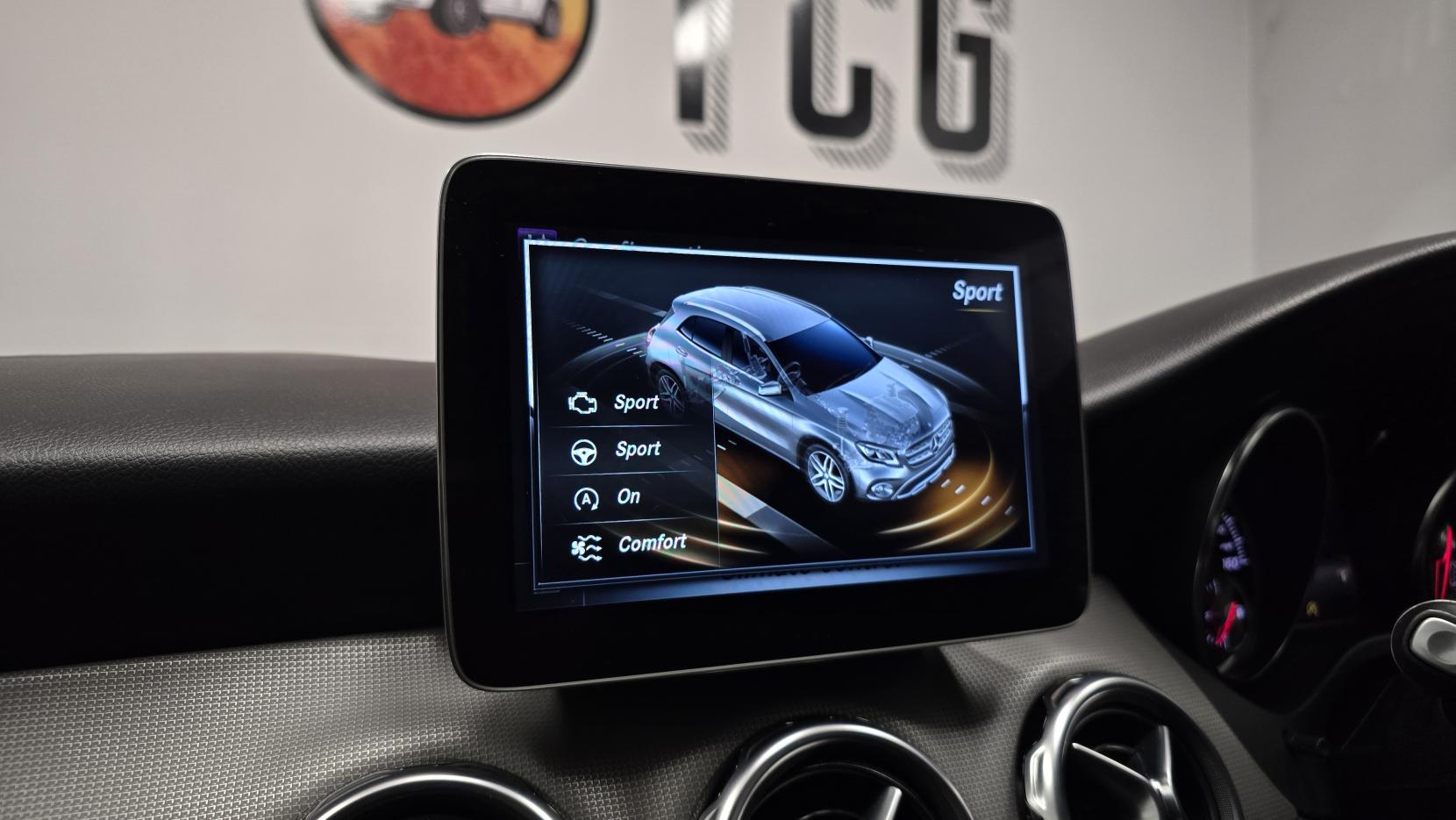 Mercedes-Benz GLA 1.6 GLA180 Urban Edition SUV 5dr Petrol Manual Euro 6 (s/s) (122 ps)