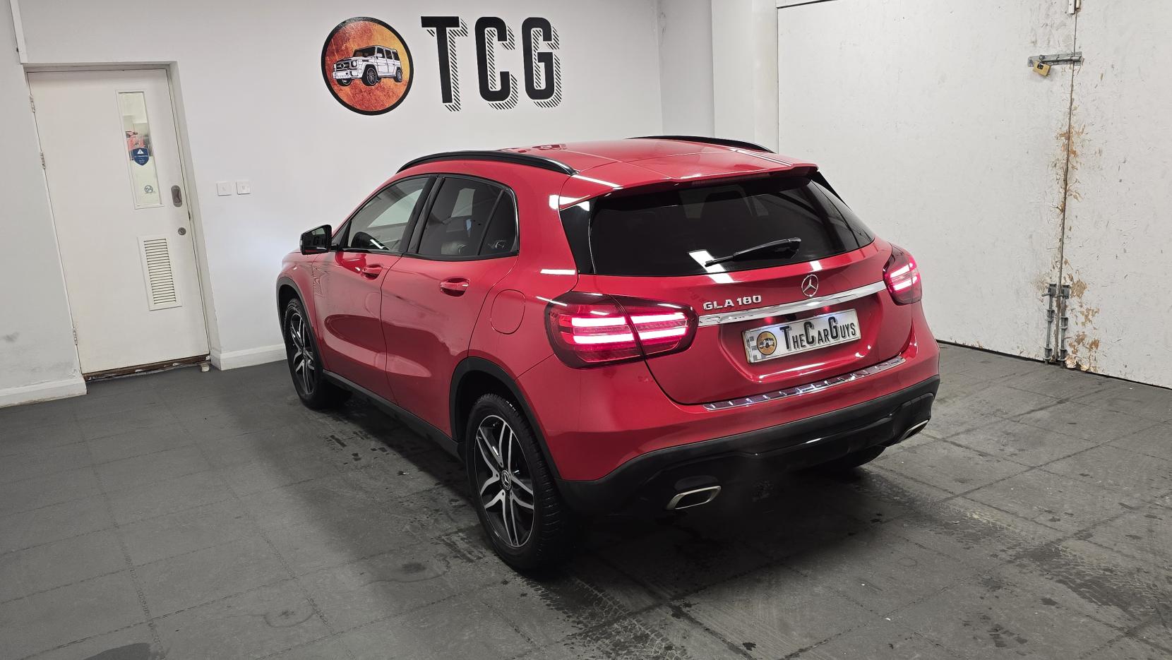 Mercedes-Benz GLA 1.6 GLA180 Urban Edition SUV 5dr Petrol Manual Euro 6 (s/s) (122 ps)