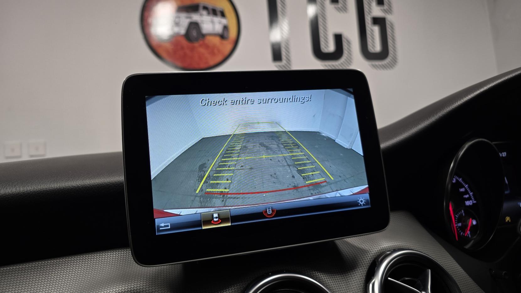 Mercedes-Benz GLA 1.6 GLA180 Urban Edition SUV 5dr Petrol Manual Euro 6 (s/s) (122 ps)