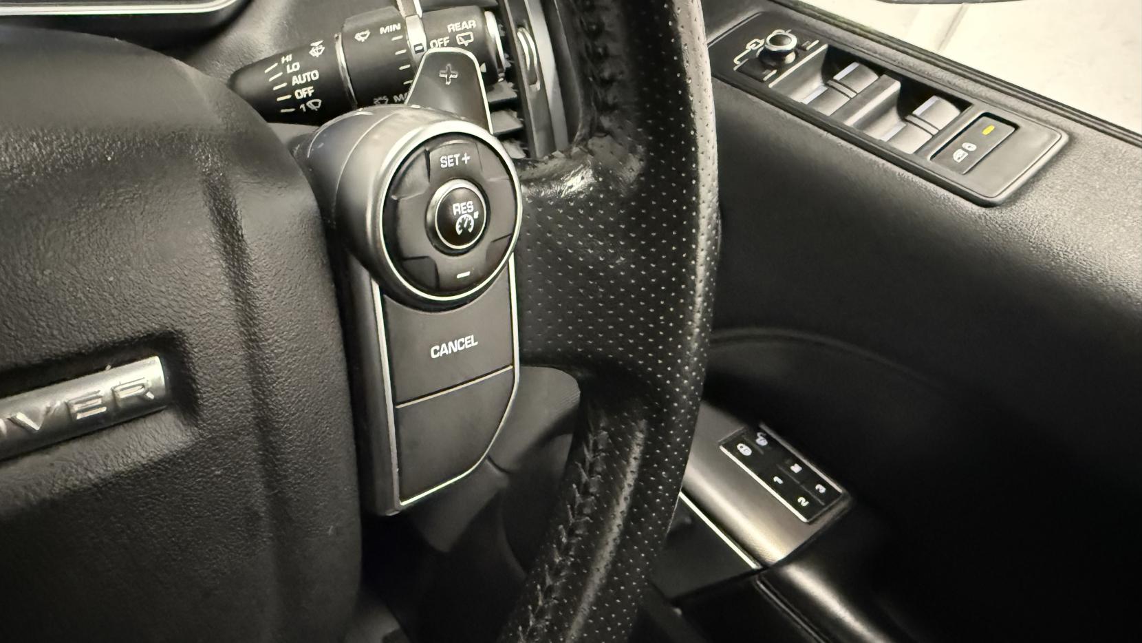 Land Rover Range Rover Sport 3.0 SD V6 HSE Dynamic SUV 5dr Diesel Auto 4WD Euro 6 (s/s) (306 ps)