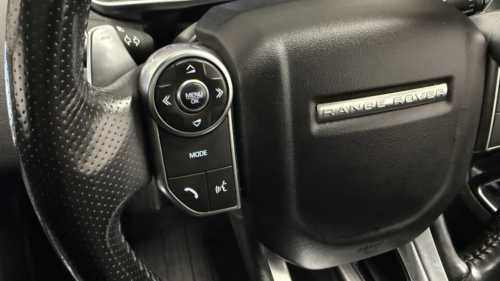 Land Rover Range Rover Sport 3.0 SD V6 HSE Dynamic SUV 5dr Diesel Auto 4WD Euro 6 (s/s) (306 ps)