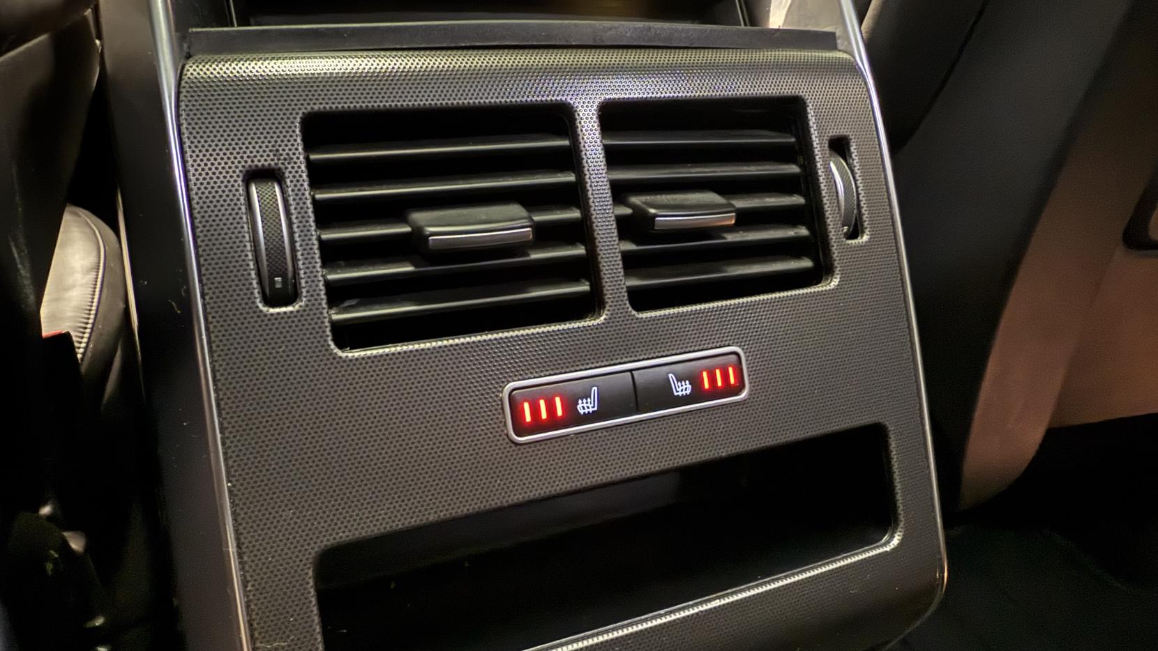 Land Rover Range Rover Sport 3.0 SD V6 HSE Dynamic SUV 5dr Diesel Auto 4WD Euro 6 (s/s) (306 ps)