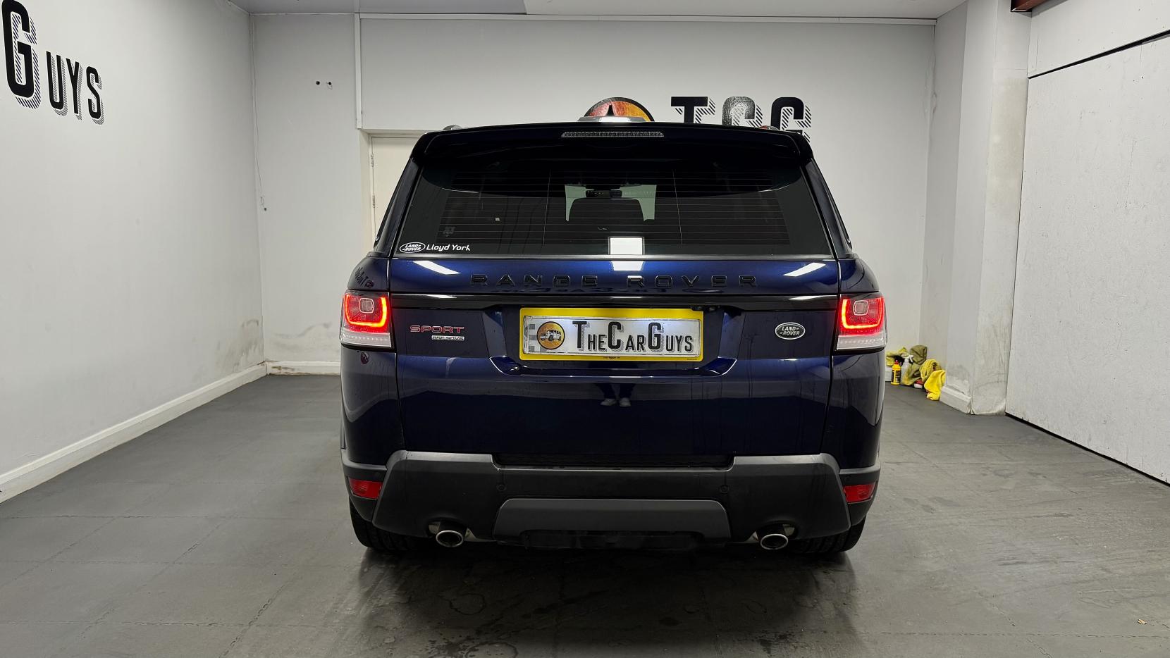 Land Rover Range Rover Sport 3.0 SD V6 HSE Dynamic SUV 5dr Diesel Auto 4WD Euro 6 (s/s) (306 ps)